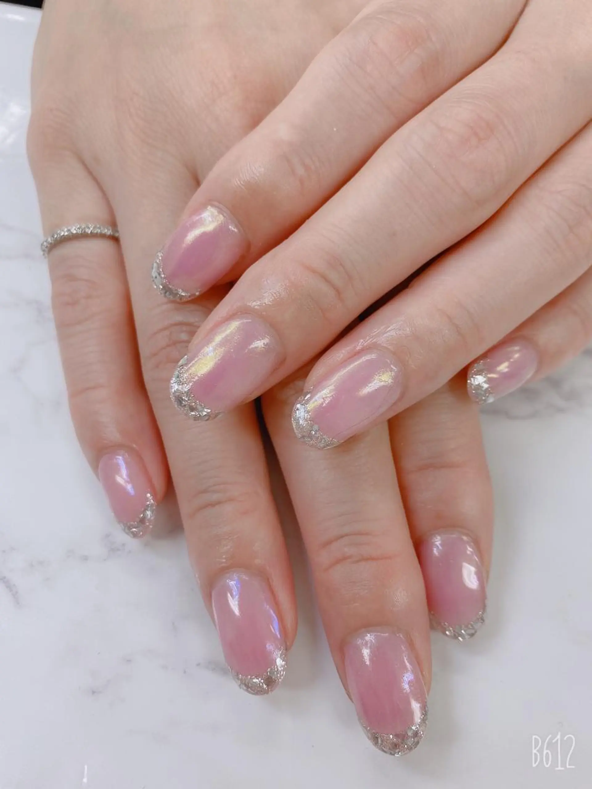 ミディアム ハンドネイル JNA認定講師🌸 RIEのネイルデザイン