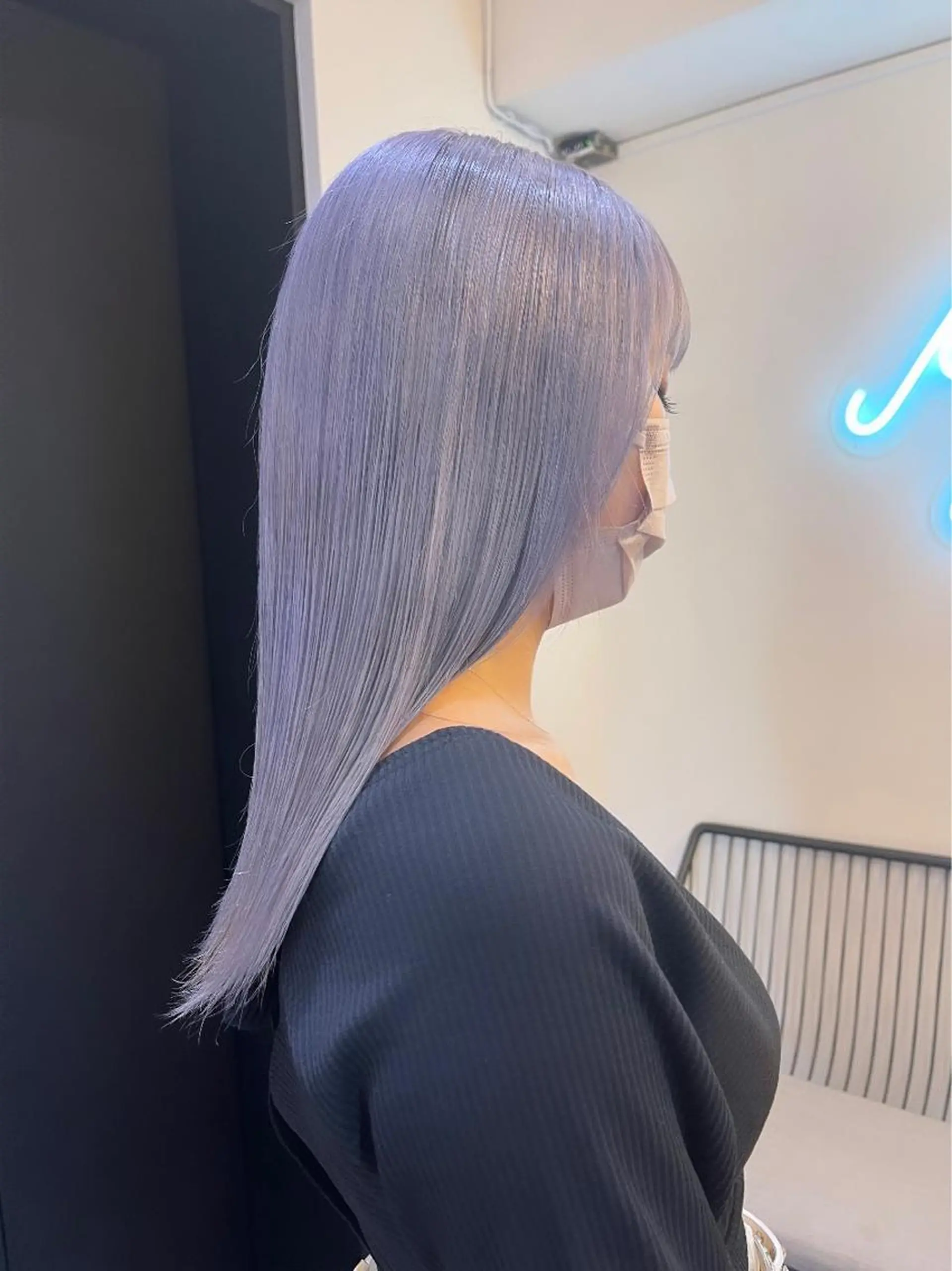 セミロング カラー ヘアアレンジ ダブルカラー ヘアカラー トリートメント ハイトーンカラー 🦋yuri🦋のヘアスタイル