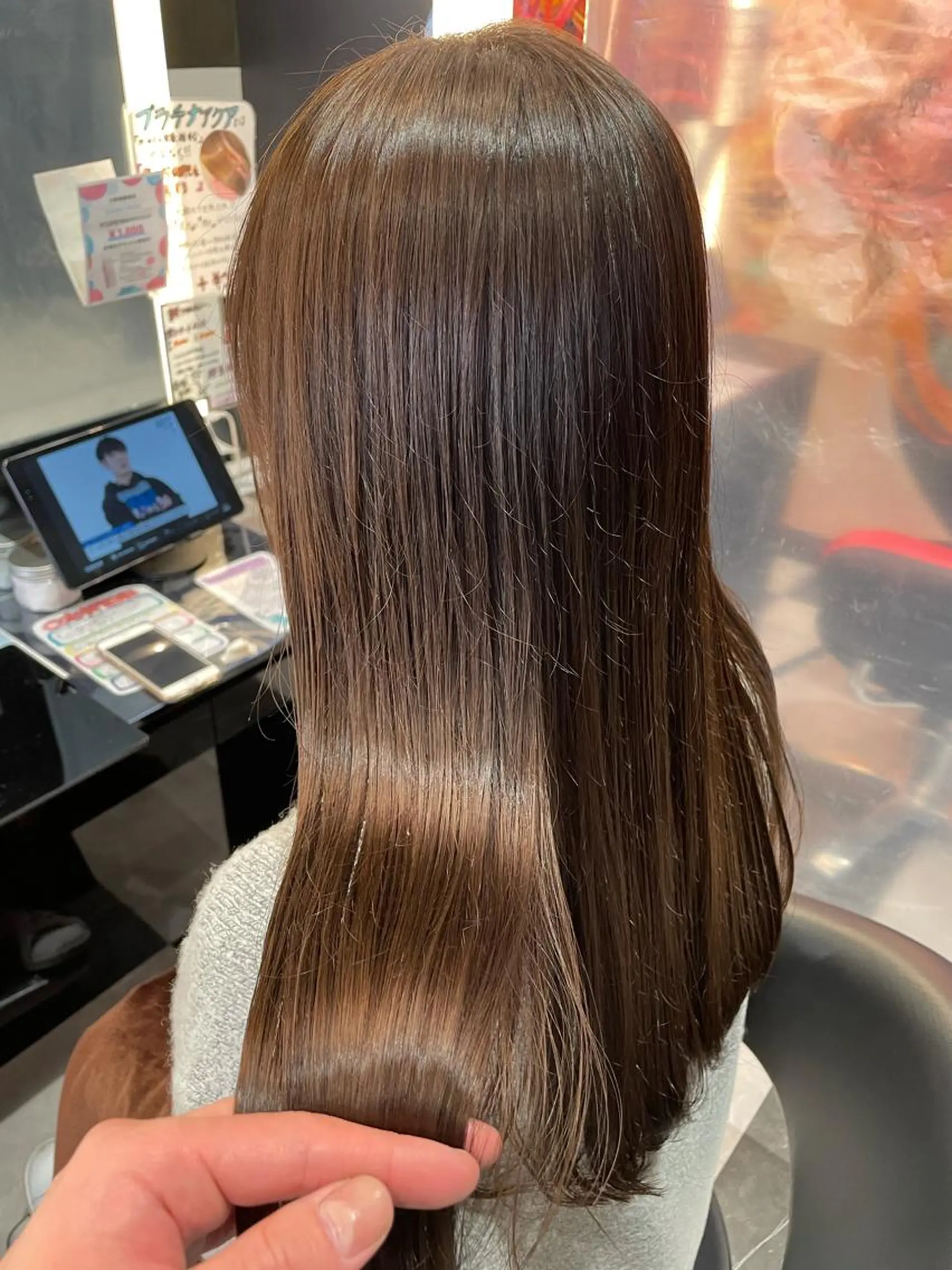 セミロング カラー グレージュ メンズヘア特化 崎田 成人のヘアスタイル