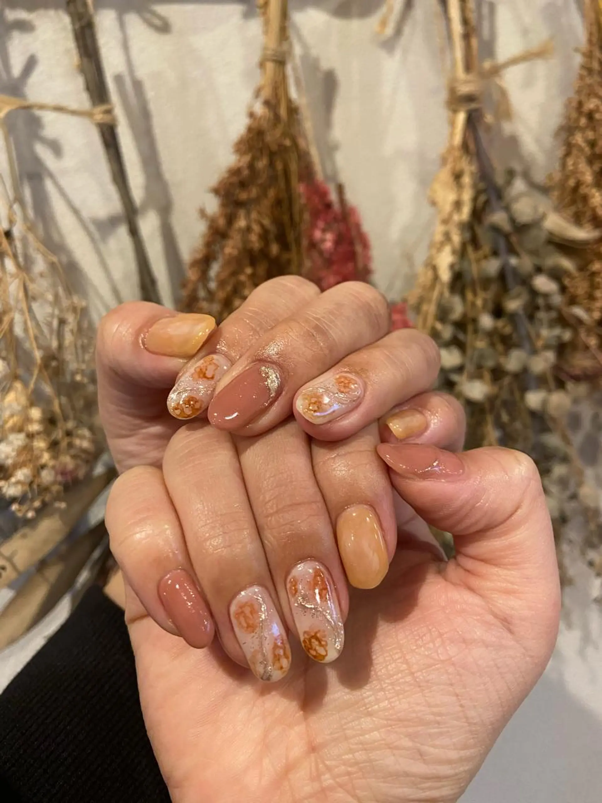 ネイル アートネイル ミラーネイル ニュアンスネイル シンプルネイル 春ネイル . unffのネイルデザイン