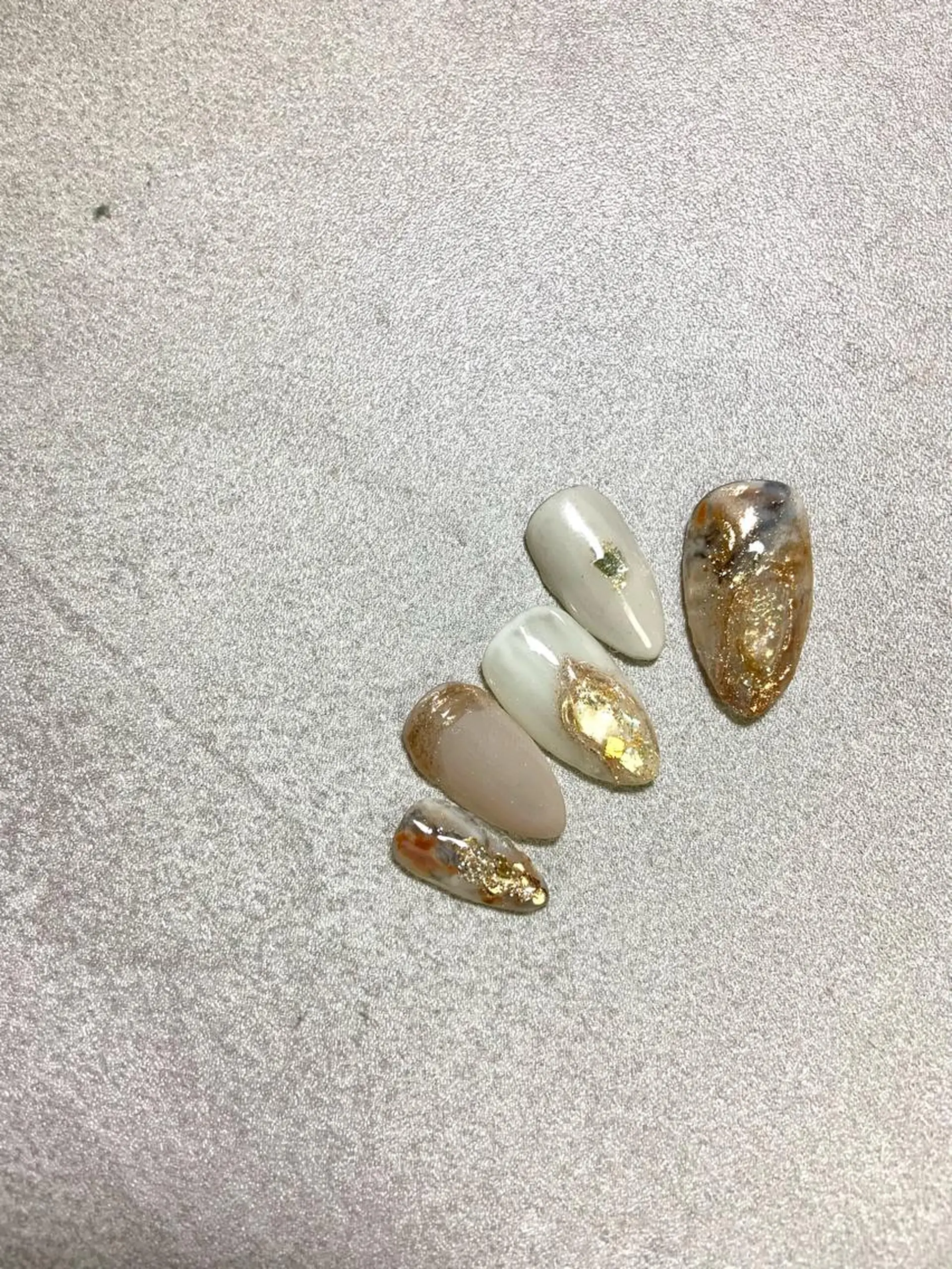 ネイル アートネイル ニュアンスネイル ハンドネイル extranails ／lemellaのネイルデザイン