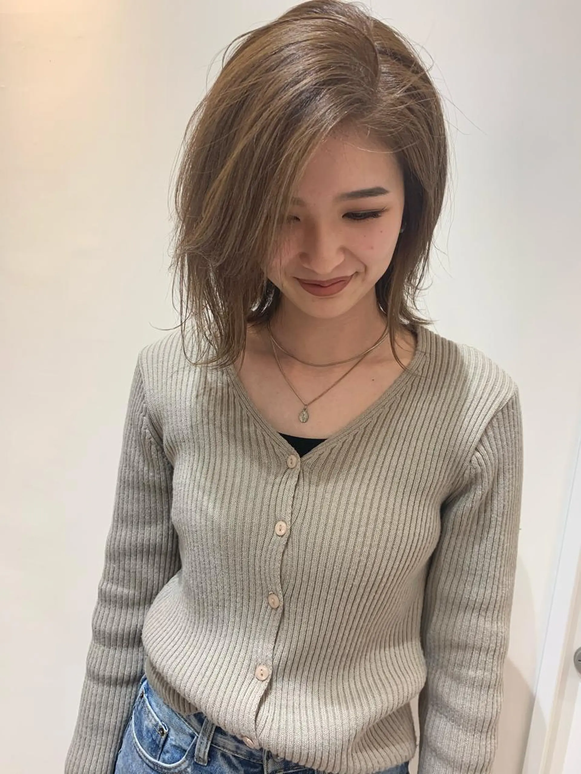 ショート カラー 吉原 由菜のヘアスタイル