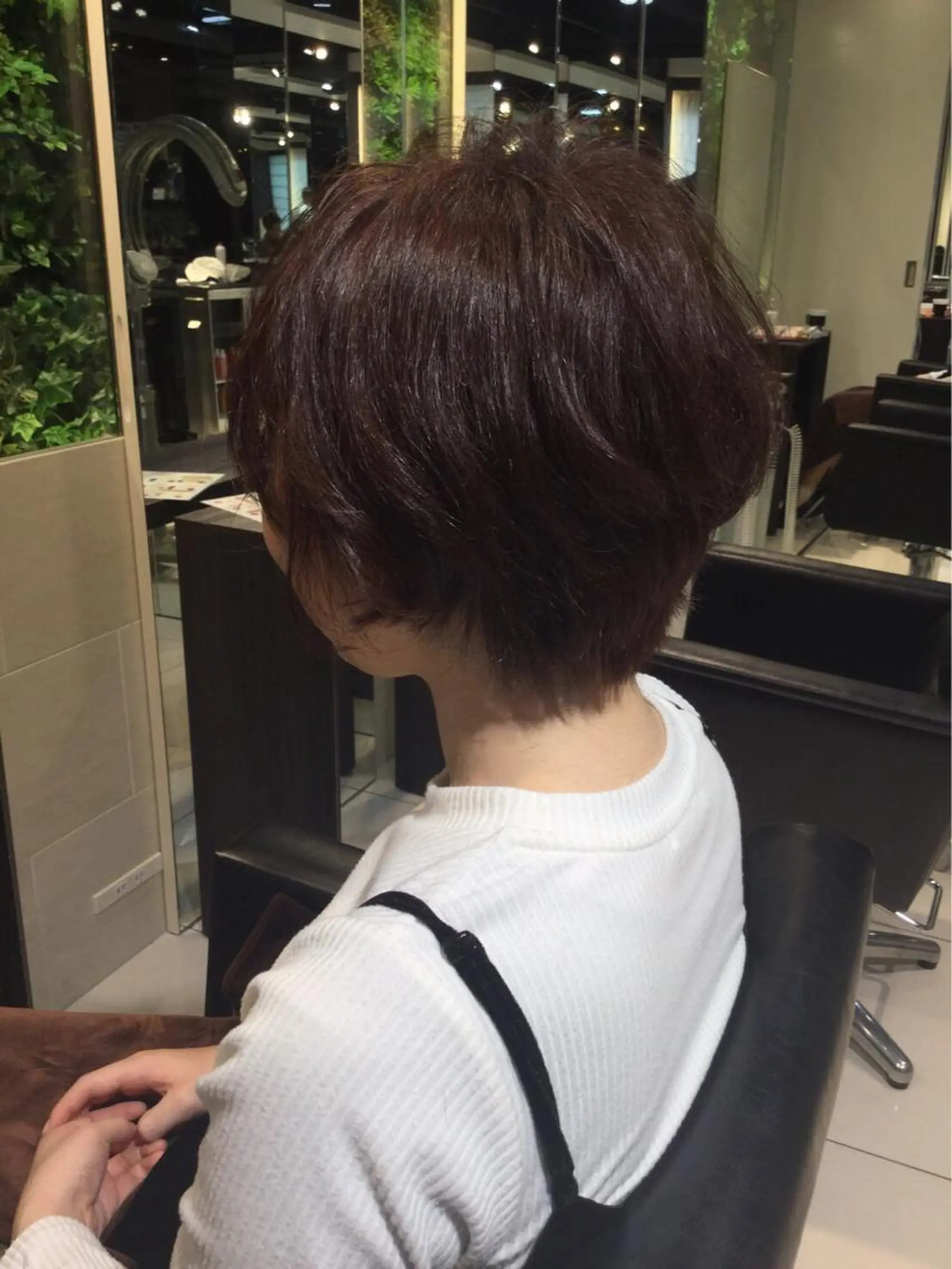 ショート 【似合うが見つかる】 Hanaのヘアスタイル