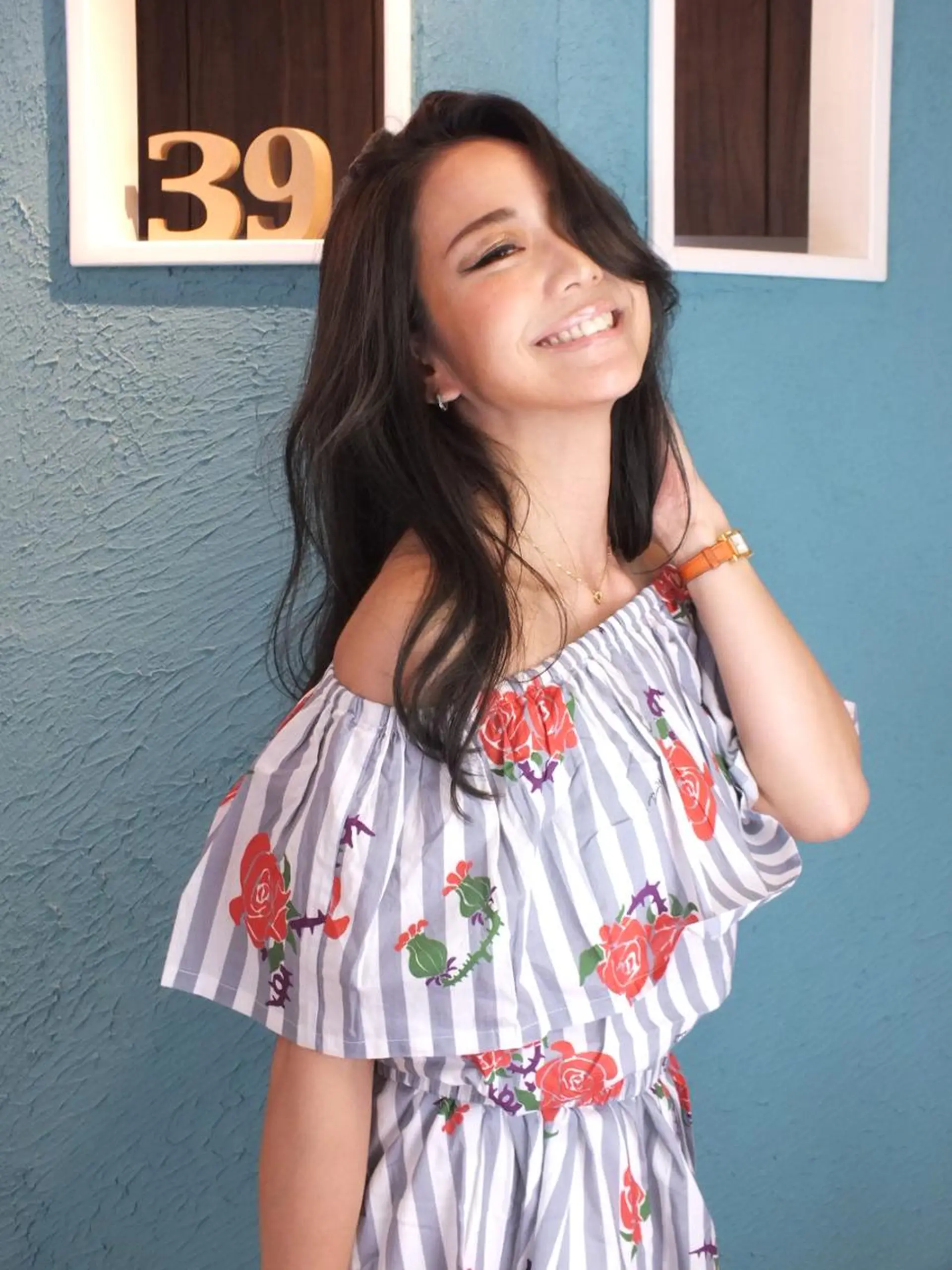 ミディアム カラー パーマ ヘアアレンジ メンズ キッズ ネイル マツエク・マツパ 一人一人の輝きを 心を込めてのヘアスタイル