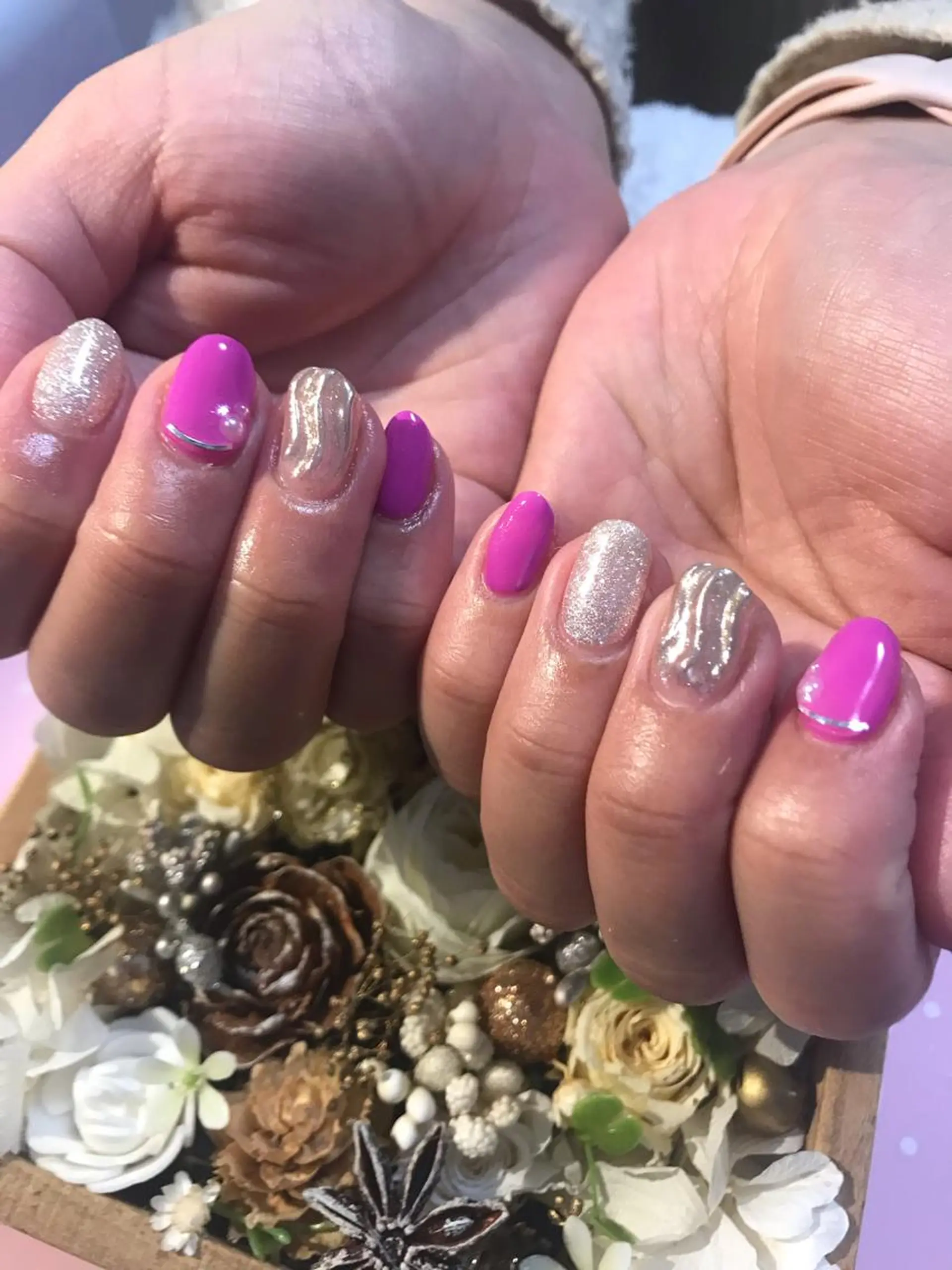 ネイル 吉岡 裕子のネイルデザイン