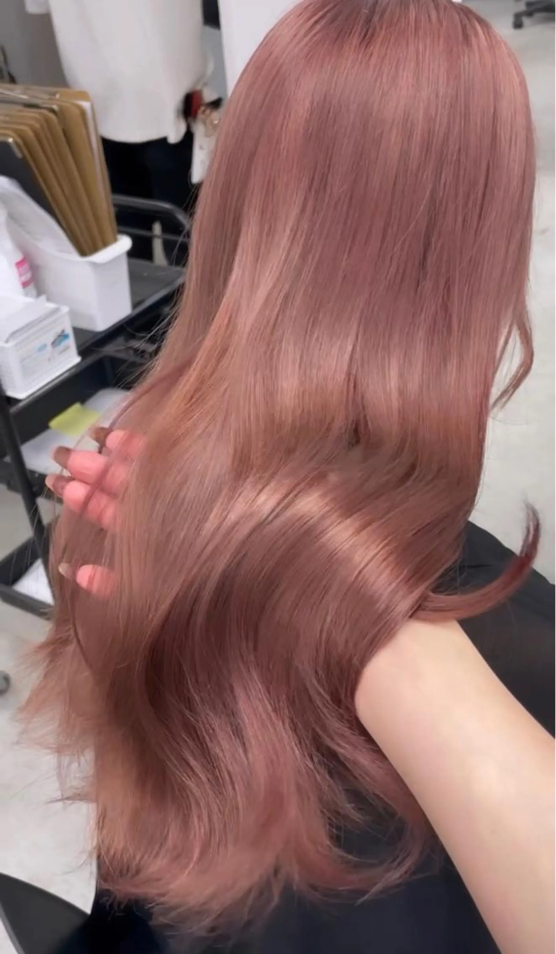 ミディアム カラー パーマ ヘアアレンジ メンズ キッズ ネイル マツエク・マツパ アイブロウ ♥️韓国ヘア レイヤー♥️ゆりのヘアスタイル