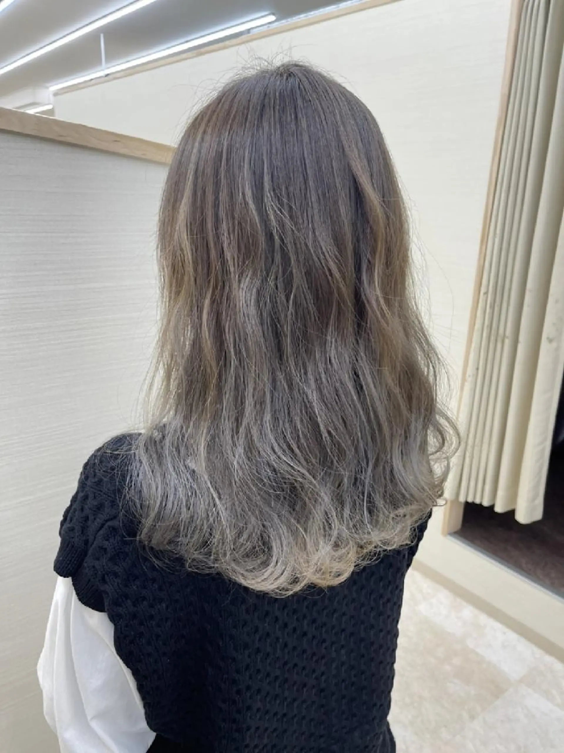 カラー . NANAのヘアスタイル
