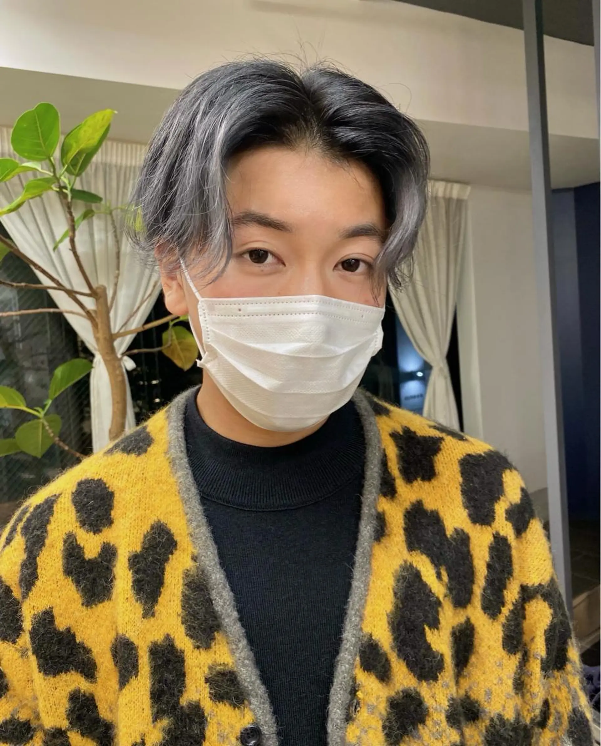 ショート カラー メンズ ヒカル/ミディアム パーマ/ロングパーマのヘアスタイル