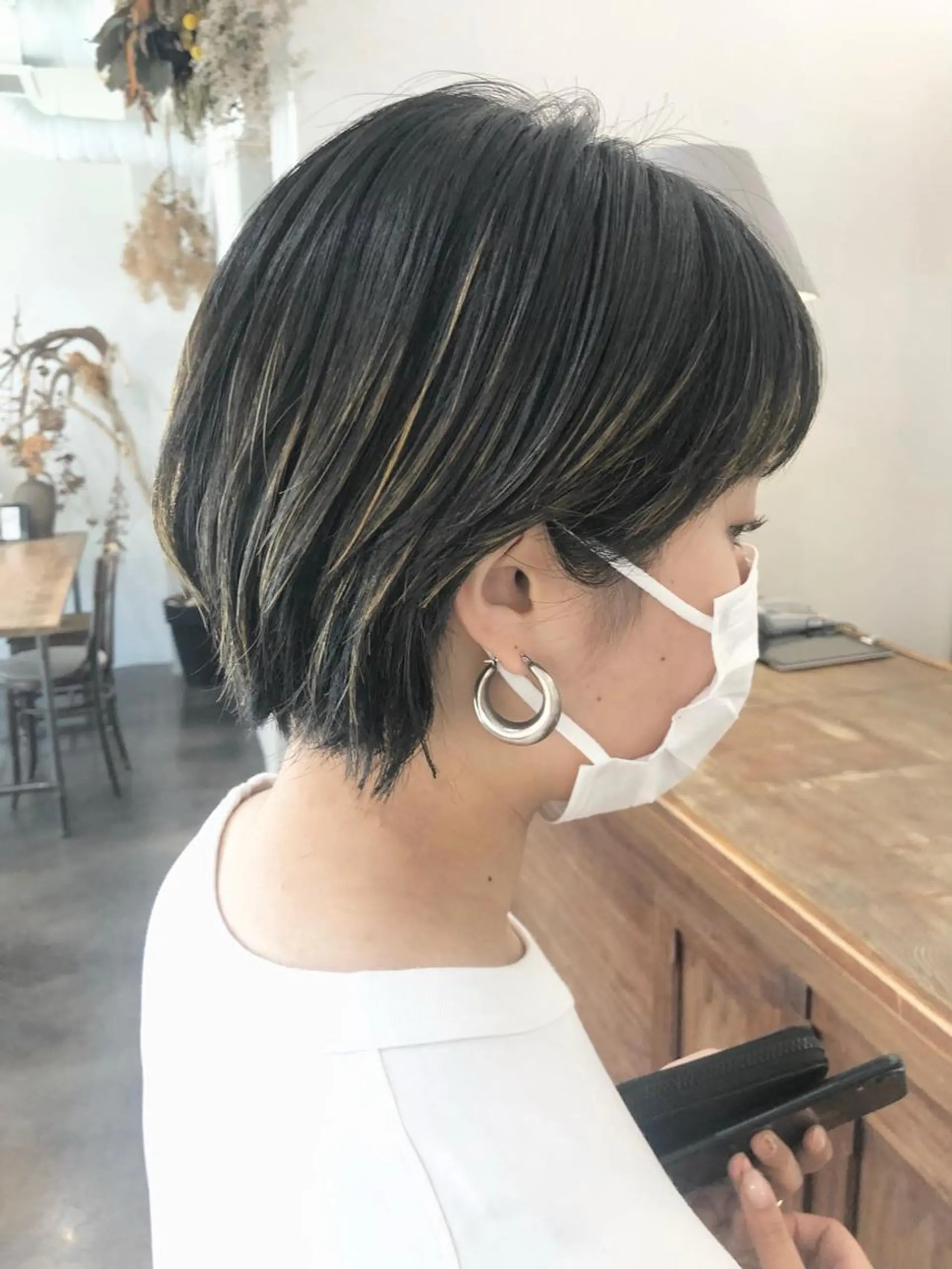 ショート カラー ハイライトカラー ハイライト ショートヘア ヘアカラー 千葉 郁也のヘアスタイル