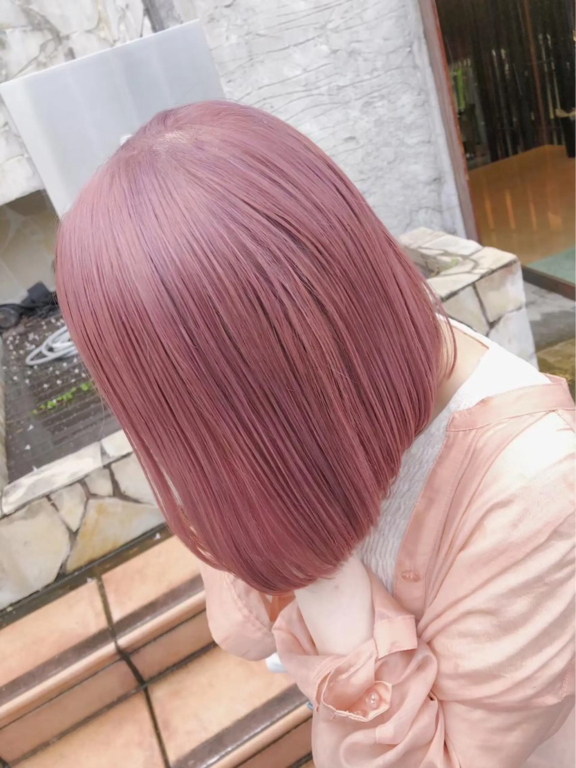 ミディアム カラー アッシュ アッシュグレー アッシュグレージュ バレイヤージュ ミストバング カット ヘアカラー トリートメント 🧸ミルクティー🧸 kousei🧸のヘアスタイル