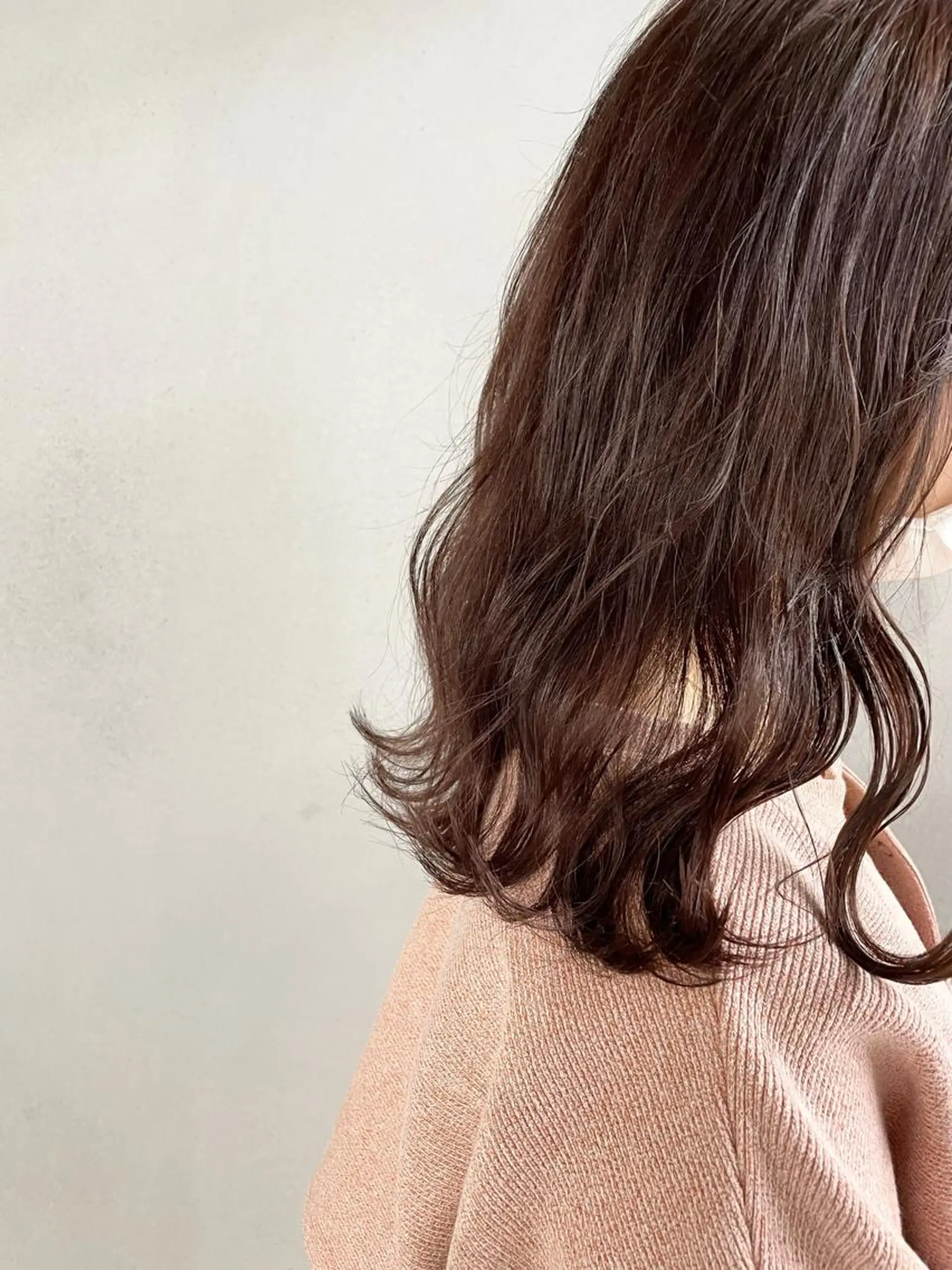 ミディアム カラー パーマ ヘアアレンジ メンズ キッズ ネイル マツエク・マツパ アイブロウ ブラウンカラー ピンクカラー ピンクブラウン カラーマツエク ブラウン #tag 稗田綾加のヘアスタイル