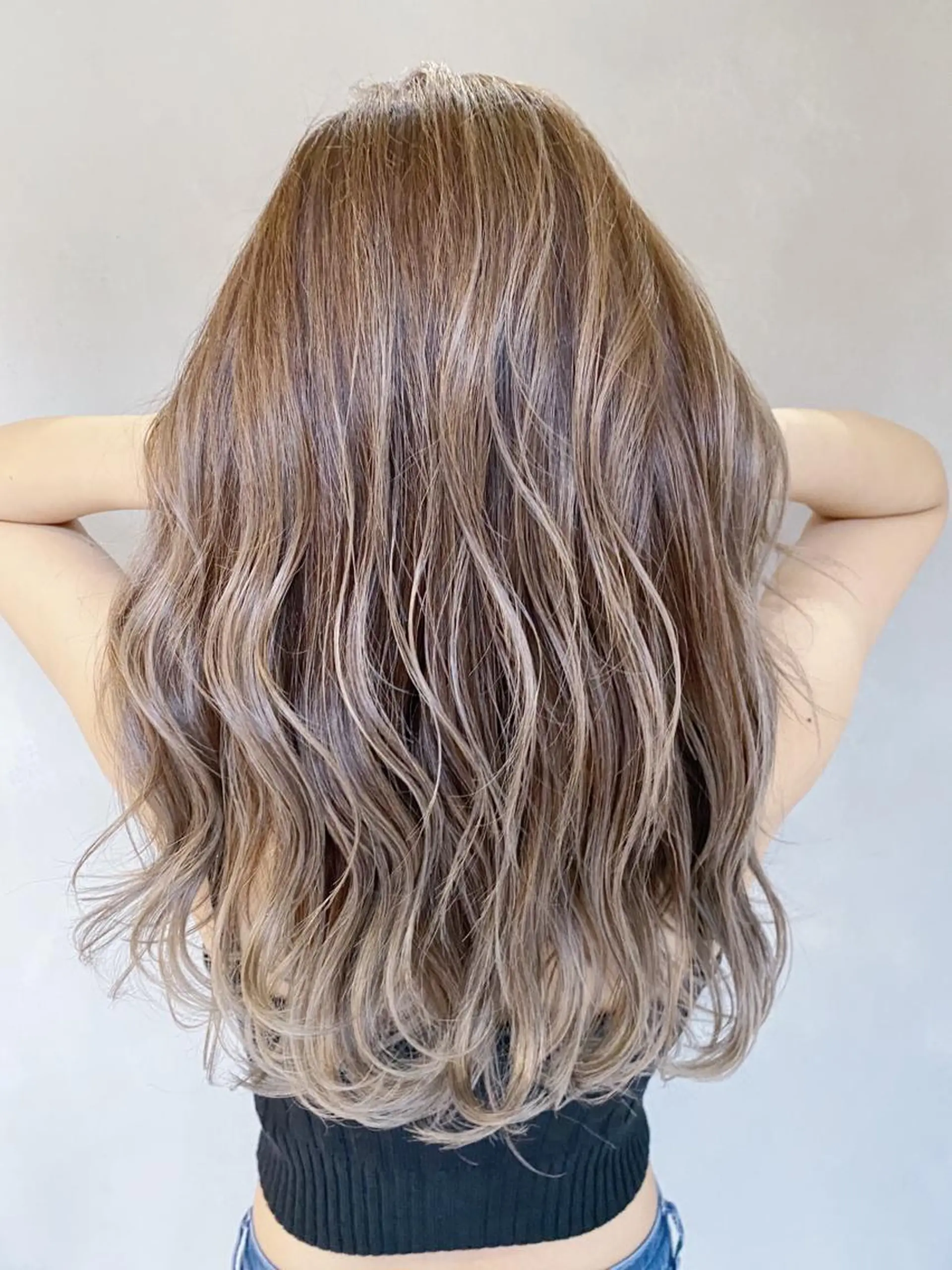 セミロング カラー ヘアカラー LA KING GINZA TOKYO所属・🧡ショートの達人 🧡SHOのヘアスタイル