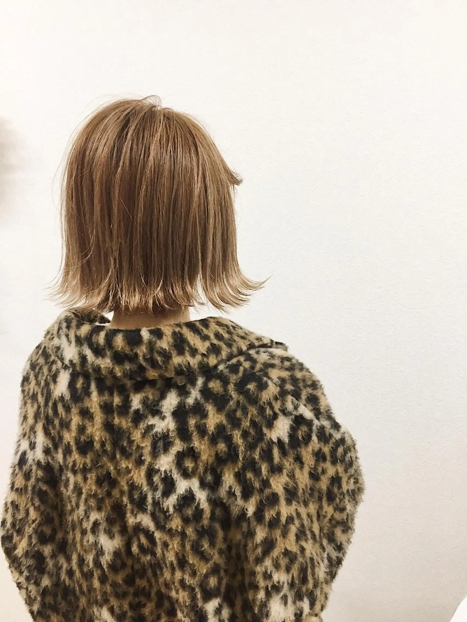 ミディアム カラー ハイトーン/レイヤー /ウルフ⭐️永田⭐️のヘアスタイル