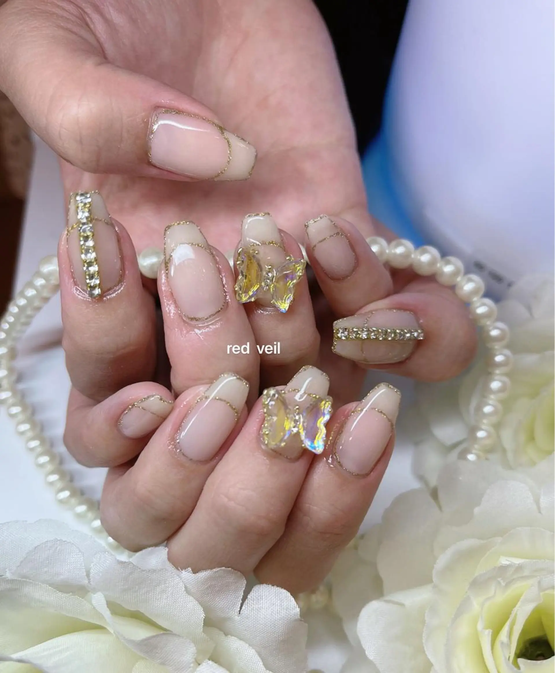 ミディアム ネイル 長さ出し専門 nynaのネイルデザイン