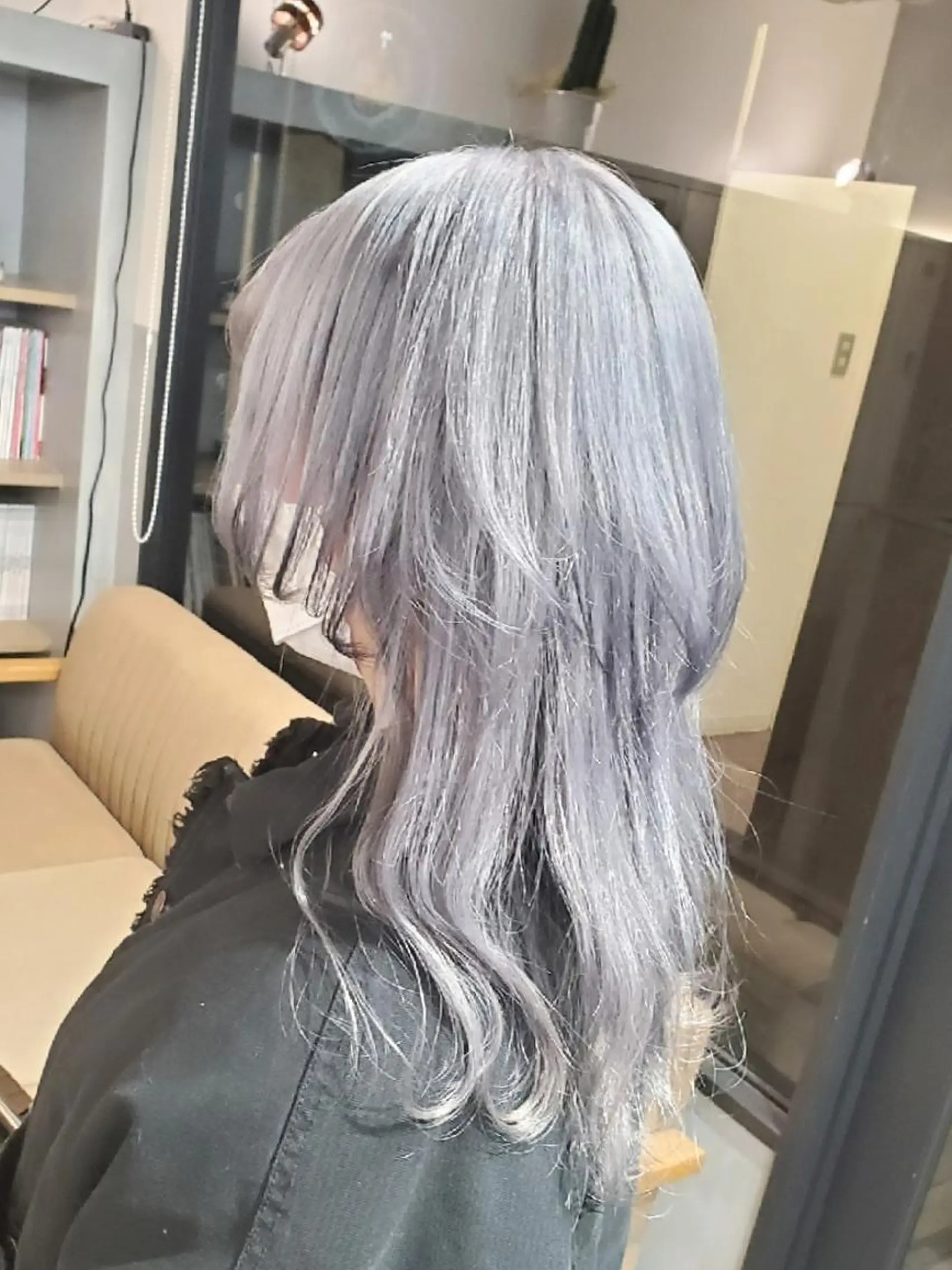 セミロング ヘアカラー トリートメント ✨本日空きあります✨ 遠田コウヘイ🌟のヘアスタイル