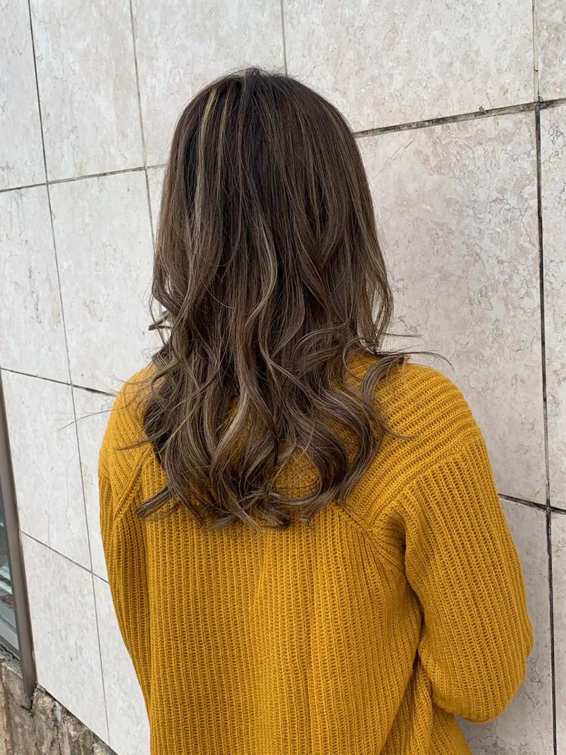 カラー カラーリスト菅澤 岳のヘアスタイル