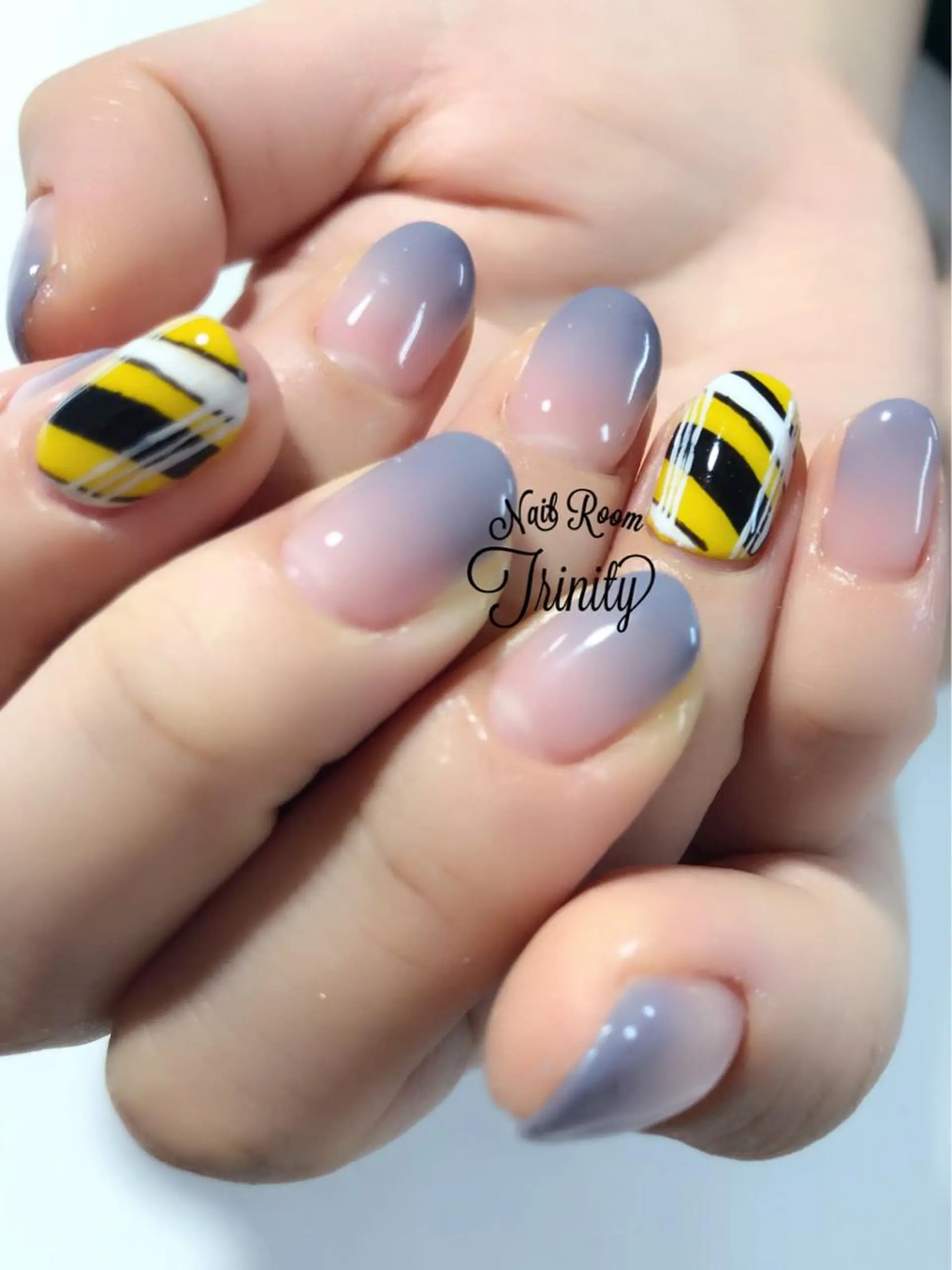 ネイル ハンドネイル Trinity staffのネイルデザイン