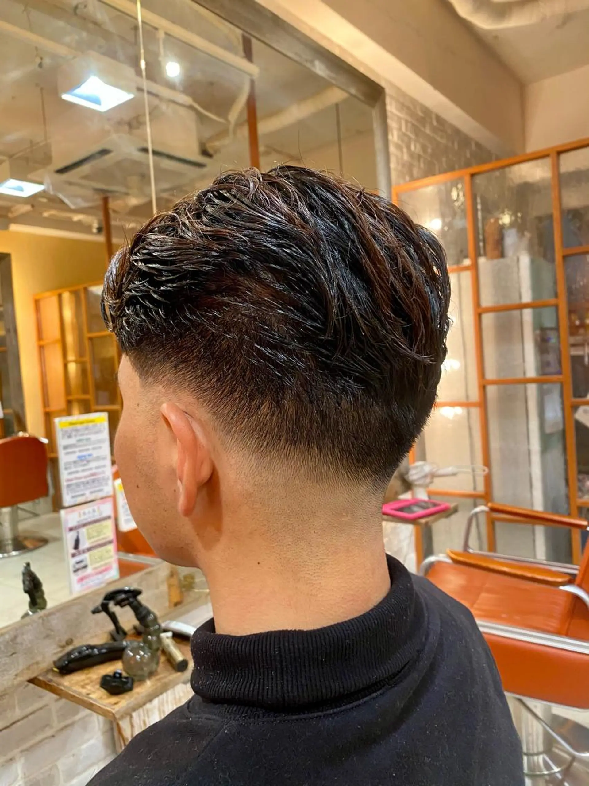 ショート メンズ フェードカット 若林 良のヘアスタイル
