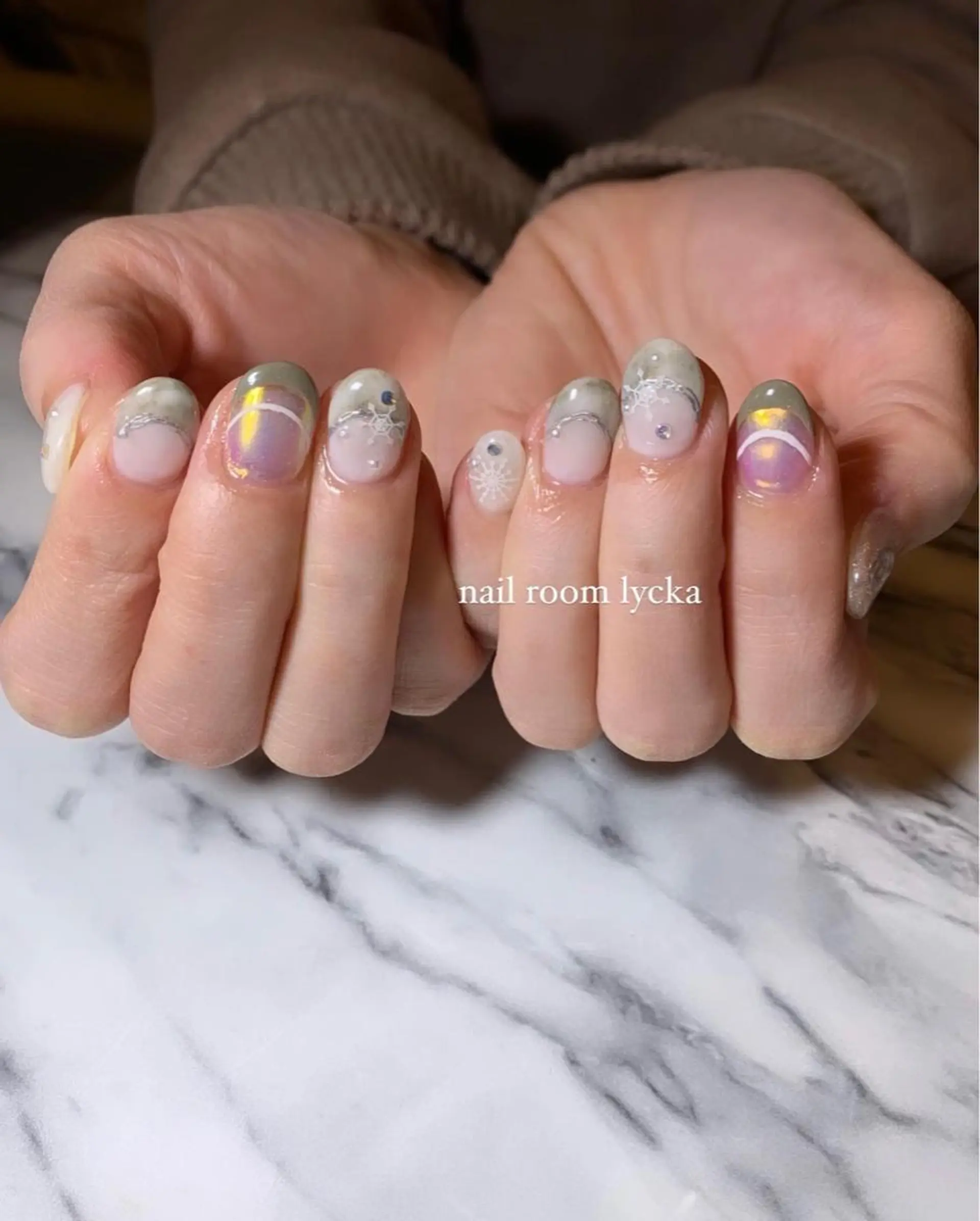 ネイル ﾈｲﾙﾙｰﾑﾘｯｶ 𝐦𝐚𝐲𝐮のネイルデザイン