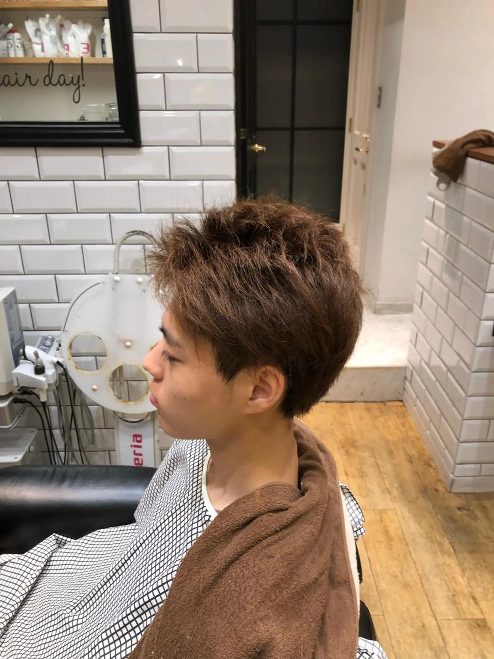 メンズ HAIRS YOSHIOKA所属・ヘアーズヨシオカ MENSヒゲ脱毛のエステ・リラクイメージ