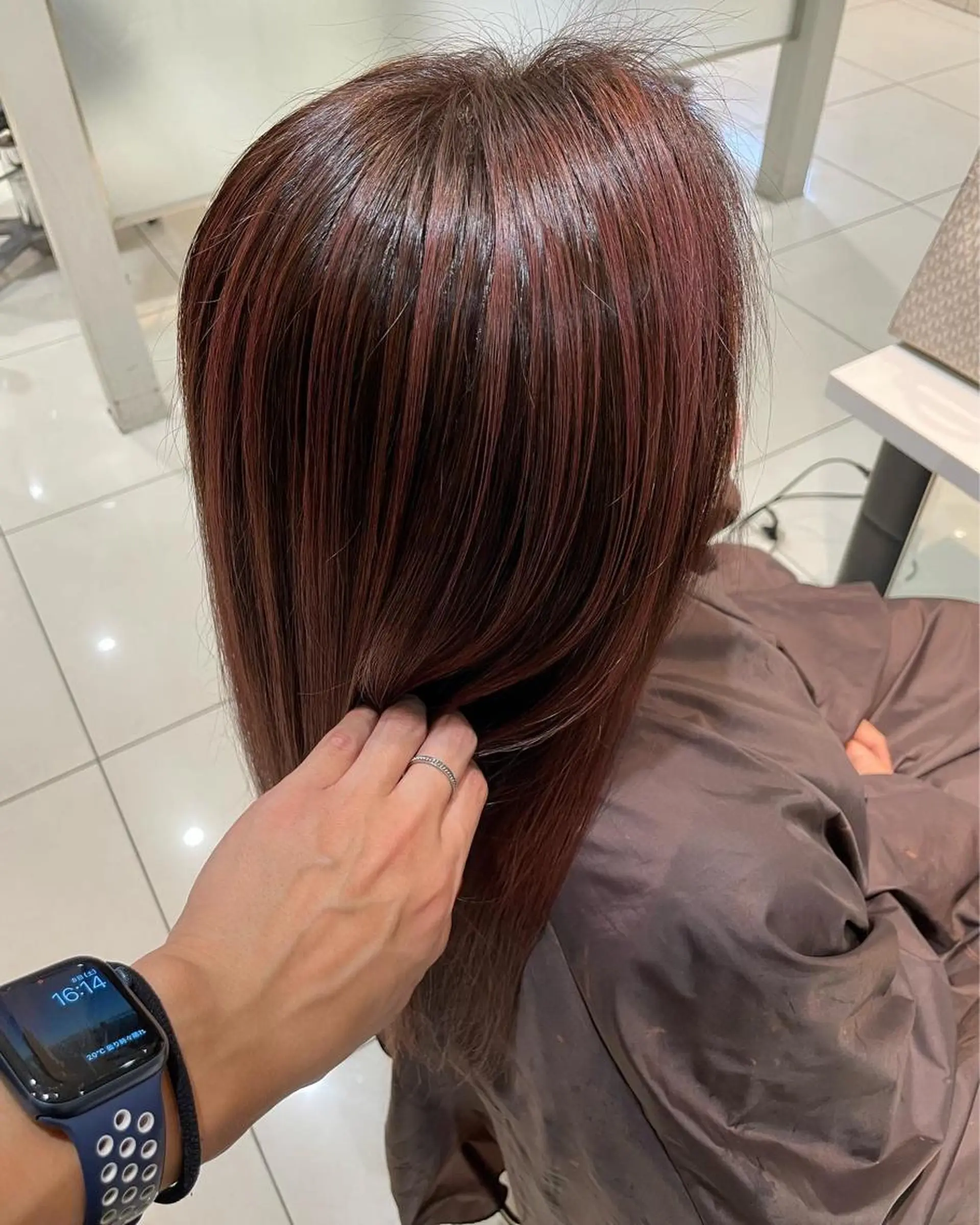 ロング カラー 神戸 大輝のヘアスタイル