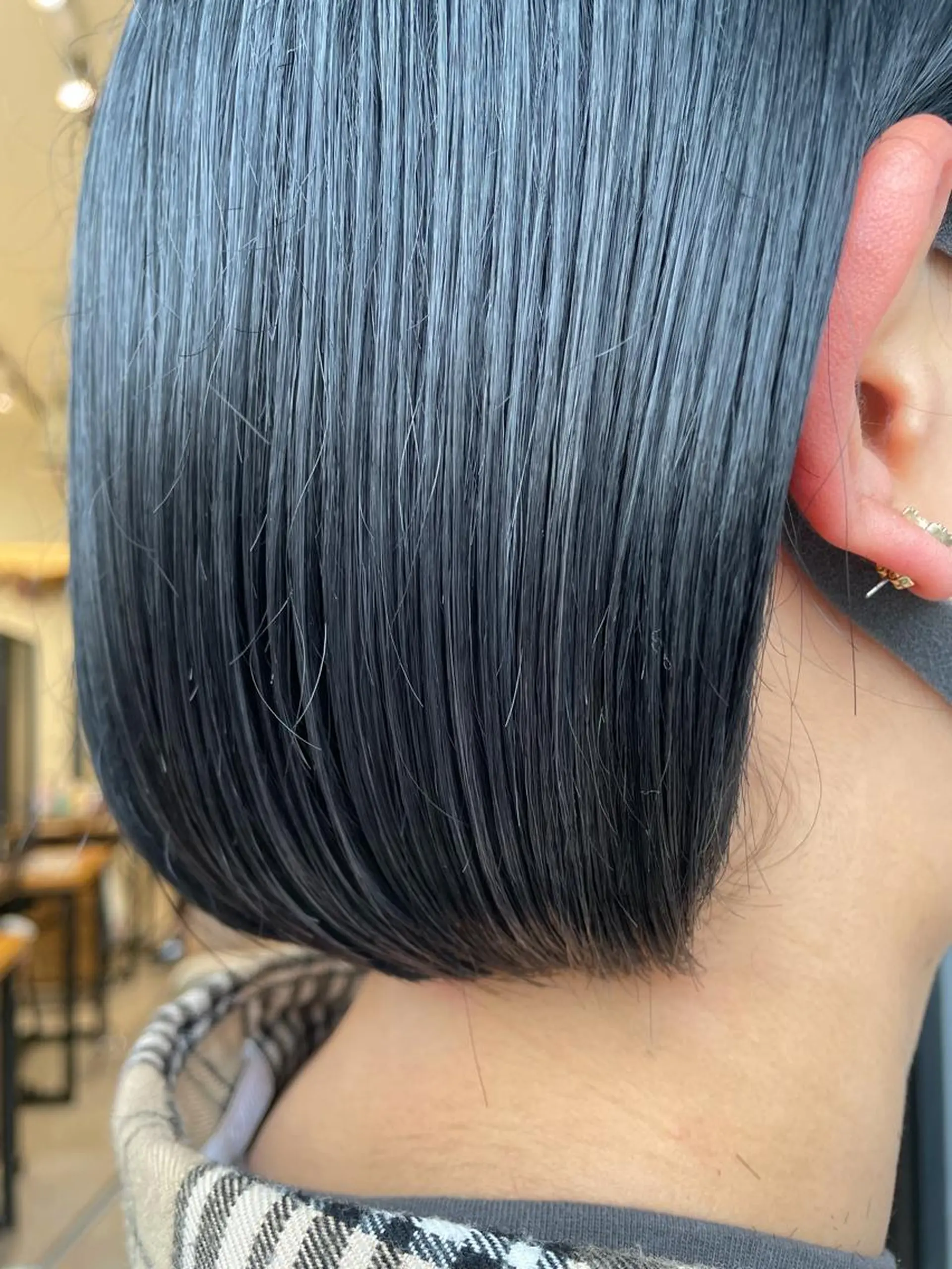 ショート カラー 黒髪 ブルーカラー ブルーブラック ボブ ボブ/インナーカラー /眉毛/Miyuのヘアスタイル