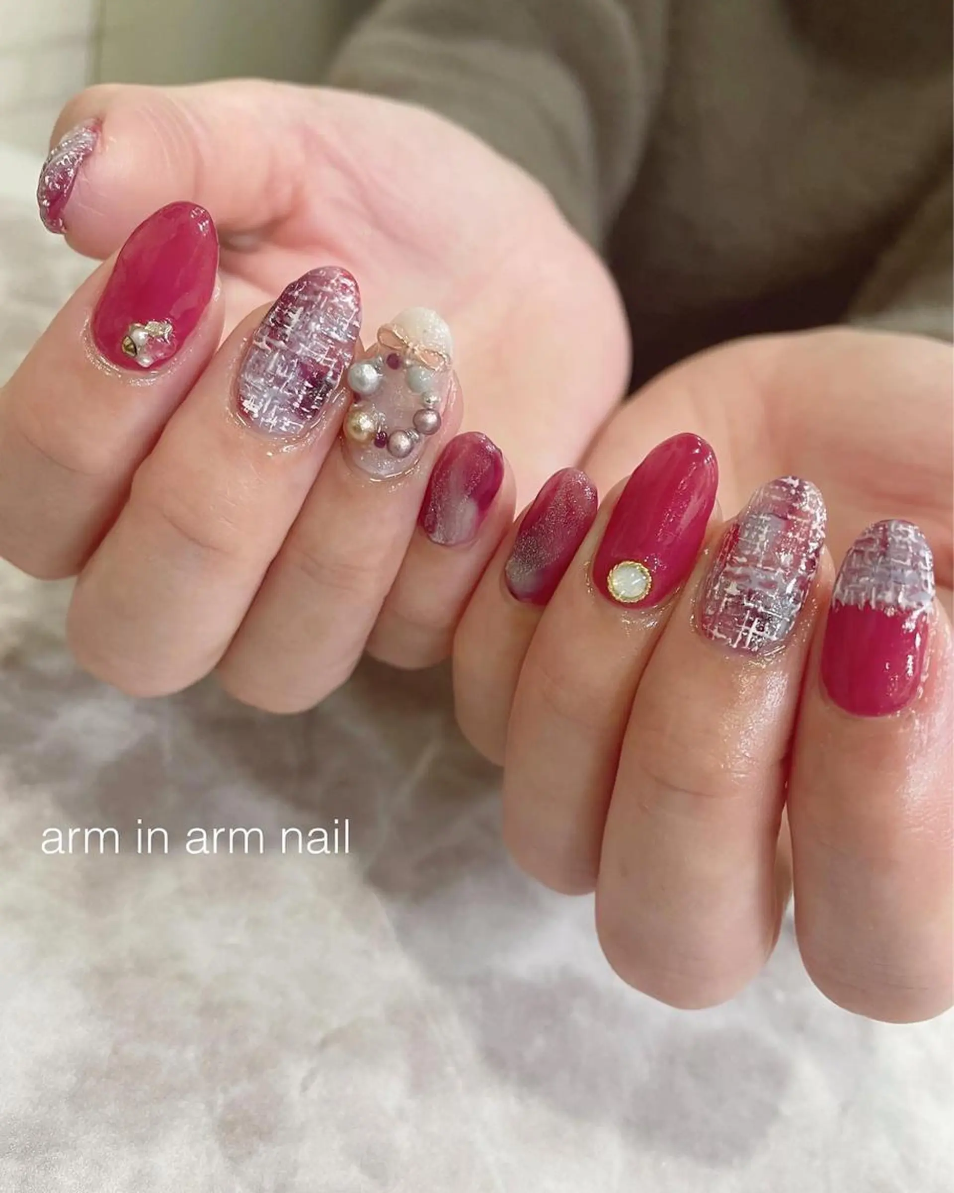 ネイル arm in arm ︎✿Yamamotoのマツエク・マツパデザイン