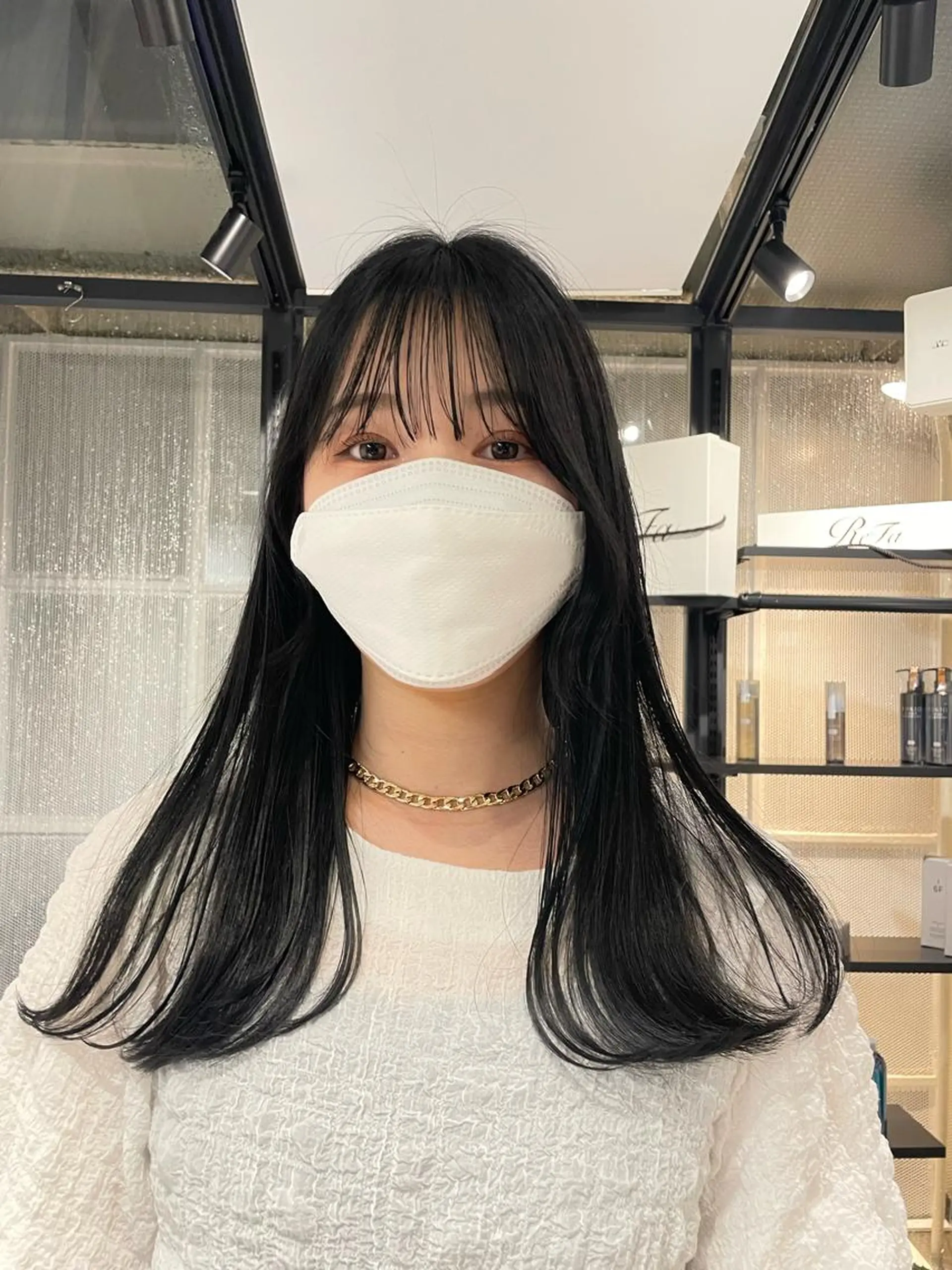 ロング カラー 黒髪 ブリーチ ブルーカラー ブルーブラック ブリーチなしカラー 渋谷🌈透明感カラー レイヤー/mikuのヘアスタイル