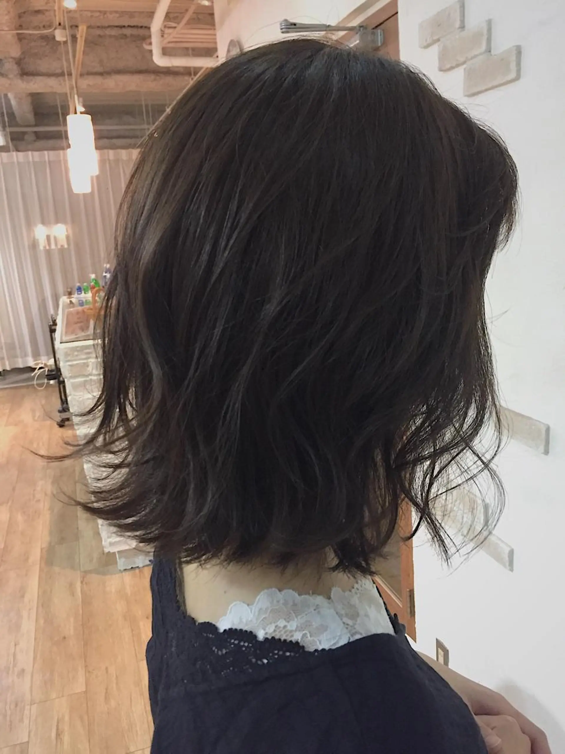 ミディアム カラー ヘアアレンジ ボブ 外ハネヘア ハットリ /北習志野のヘアスタイル