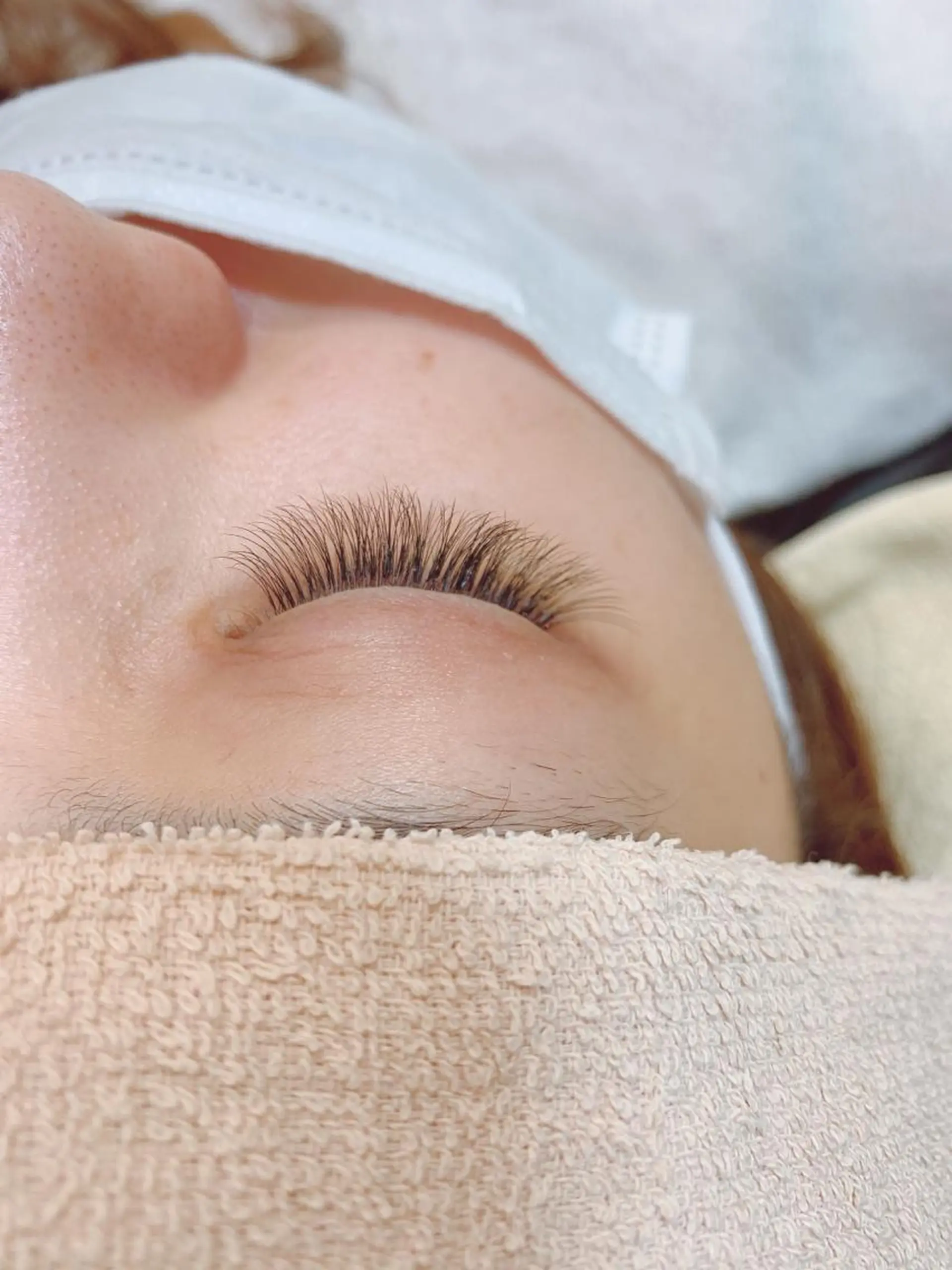 マツエク・マツパ ボリュームラッシュ Kayano✴ 束感エクステ・LEDのマツエク・マツパデザイン