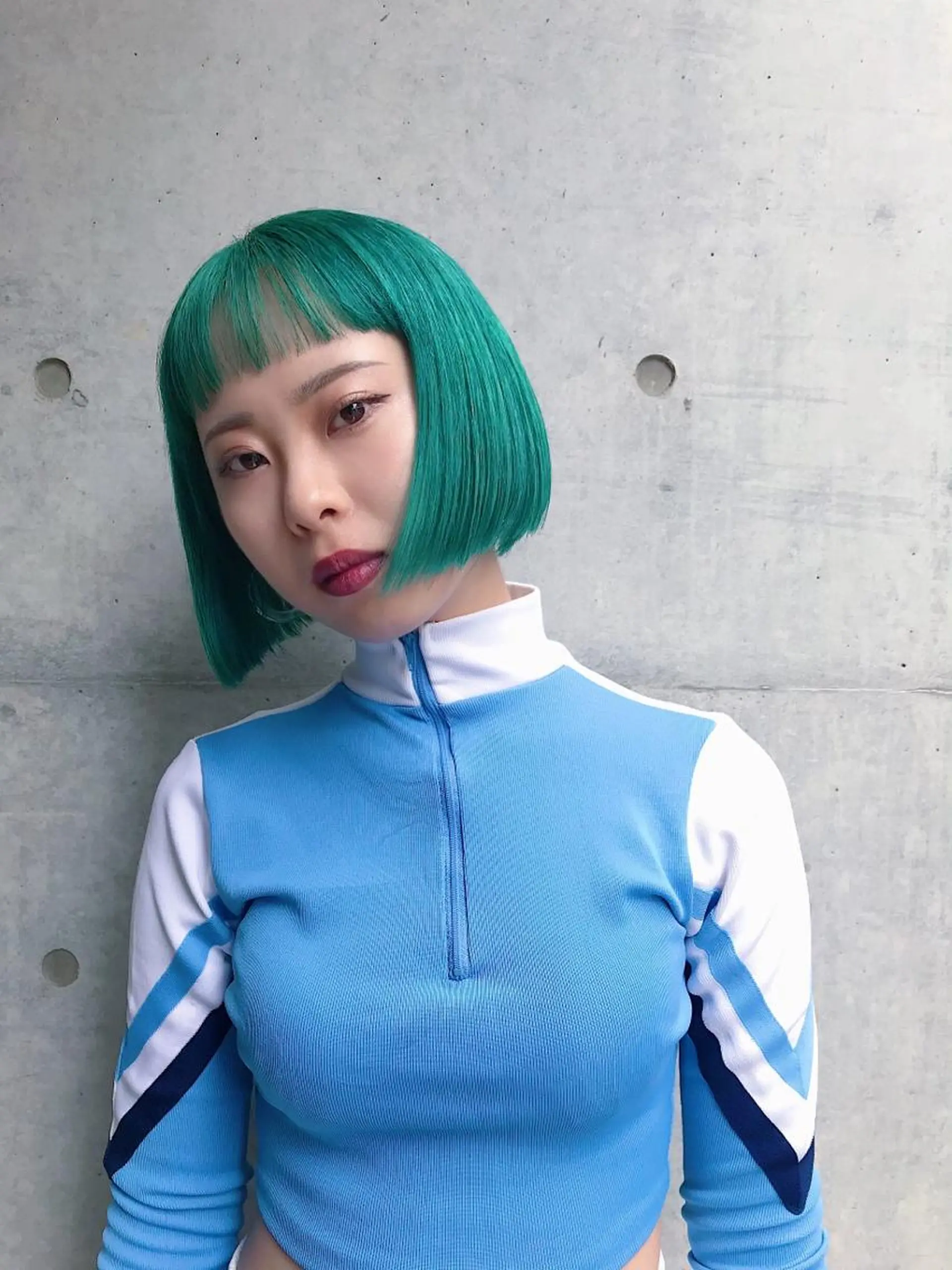 ショート カラー ブリーチ エメラルドグリーン ハイトーンカラー カット ヘアカラー VIRETTA所属・VIRETTA 【ヴィレッタ】のヘアスタイル