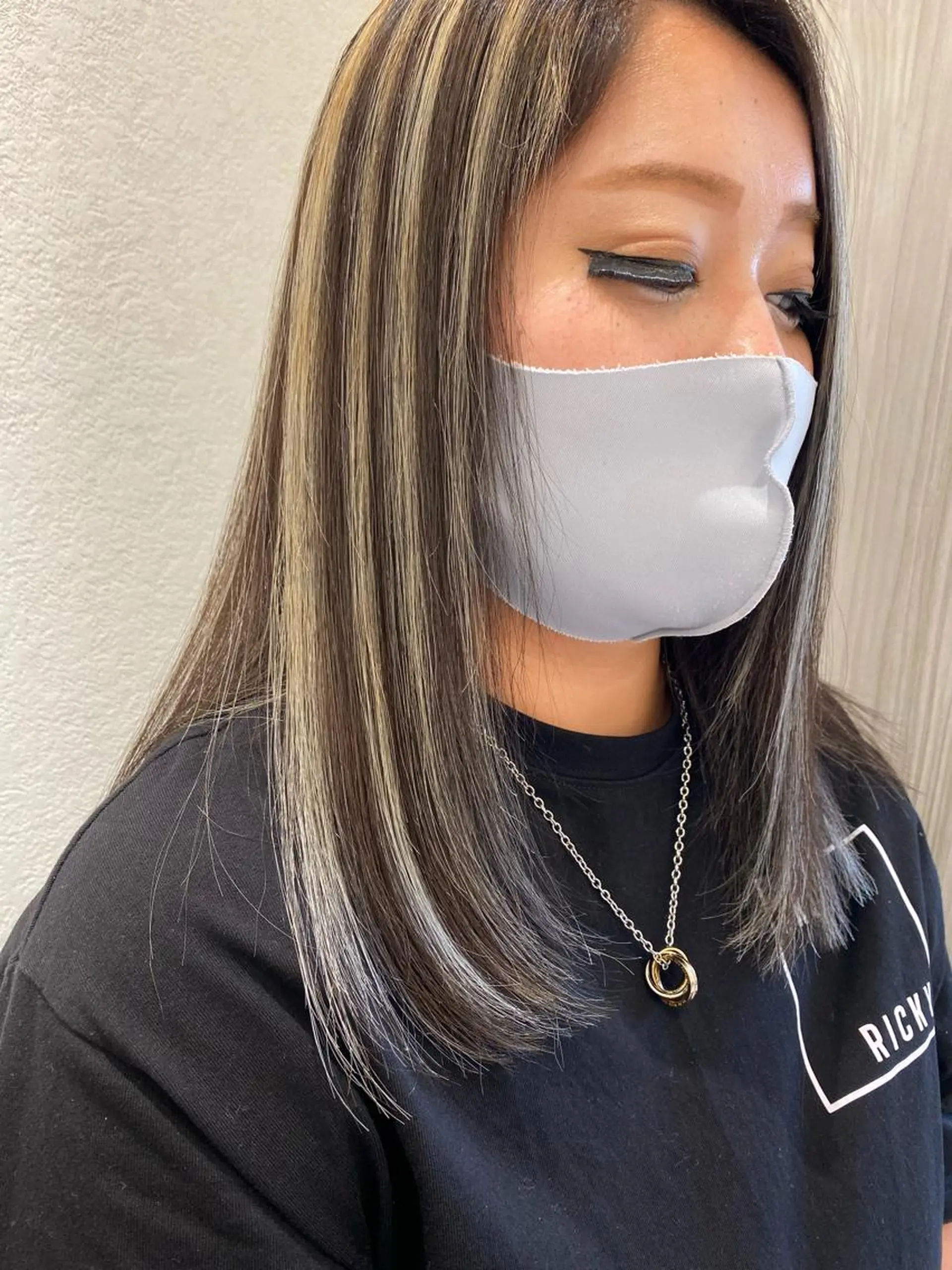 セミロング カラー ムトウセイマ/艶髪 /艶ケアWブリーチのヘアスタイル