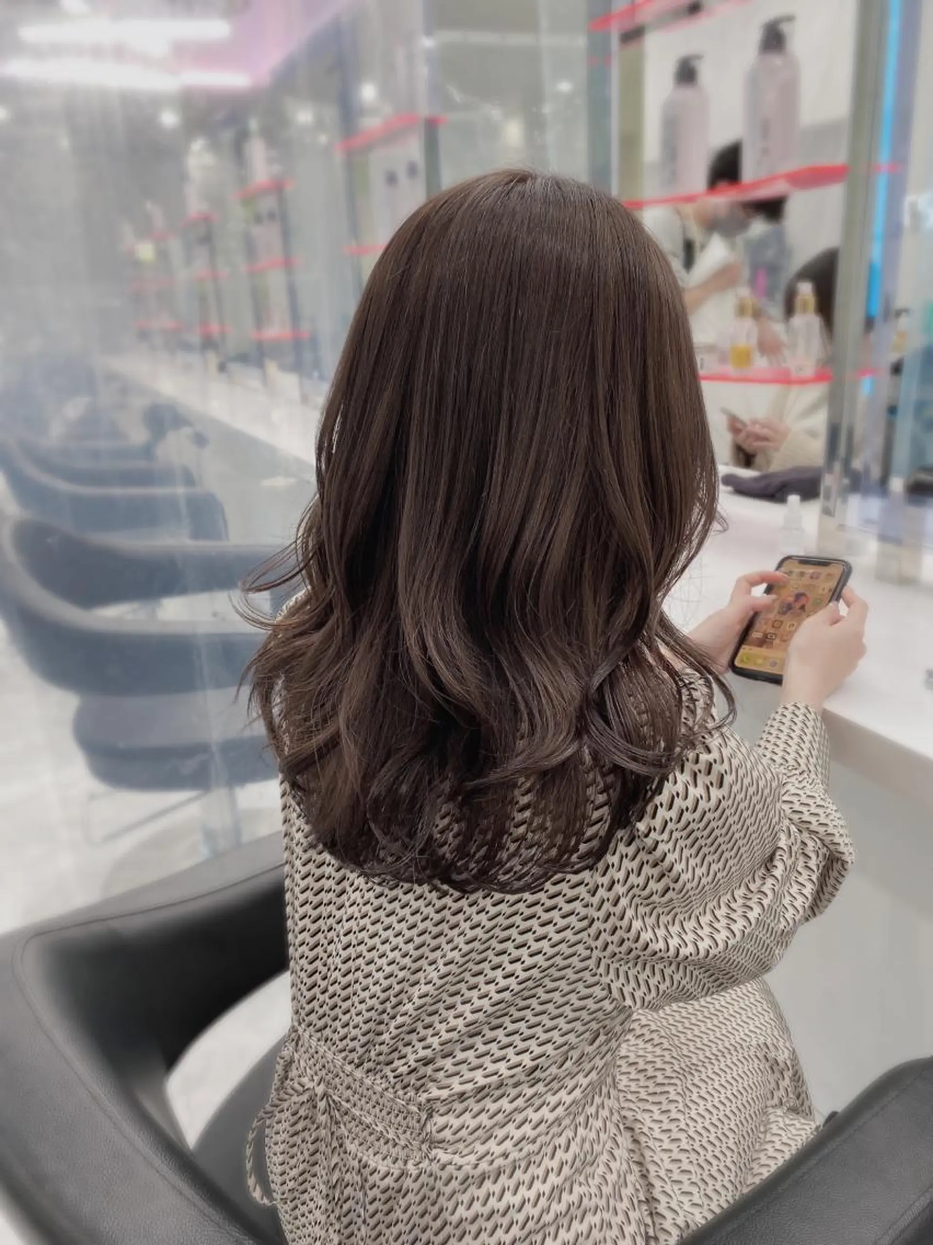 ミディアム カラー ヘアアレンジ Ella所属・nana【艶髪】/ レイヤー/縮毛矯正のヘアスタイル