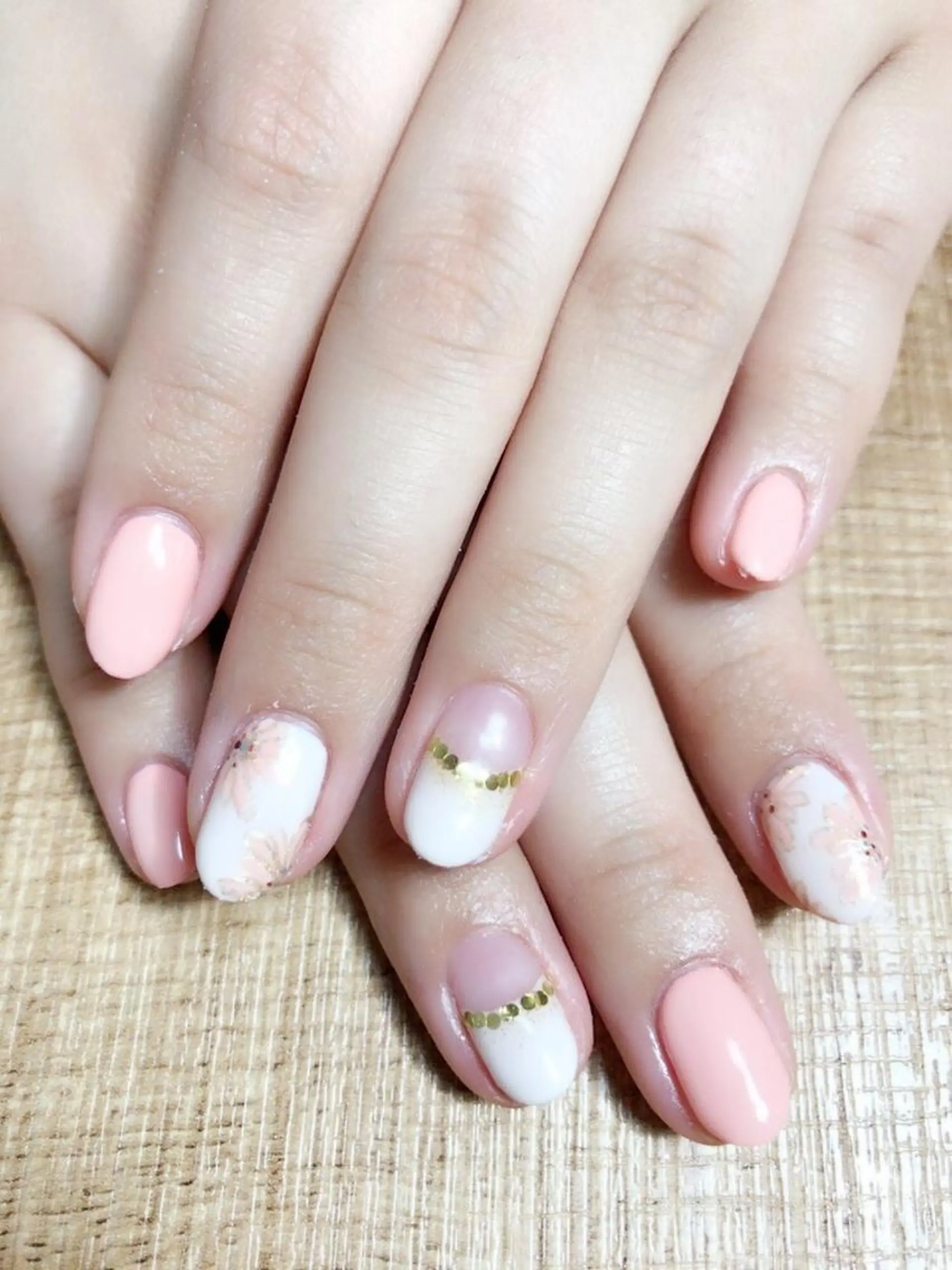 ネイル アートネイル 安藤 Charlotteのネイルデザイン