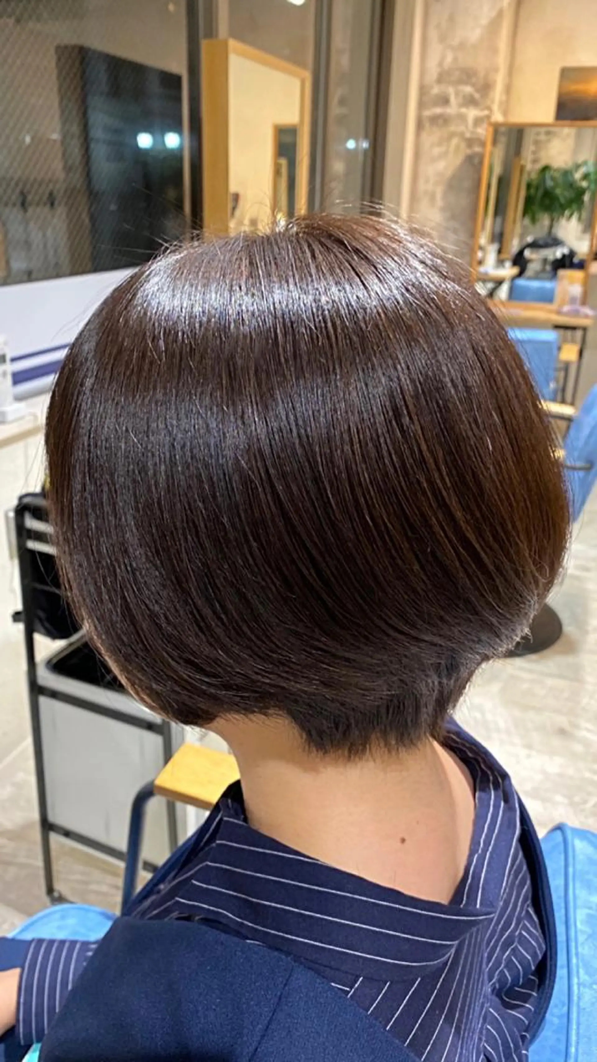 ショート カラー 小林 祥弘のヘアスタイル