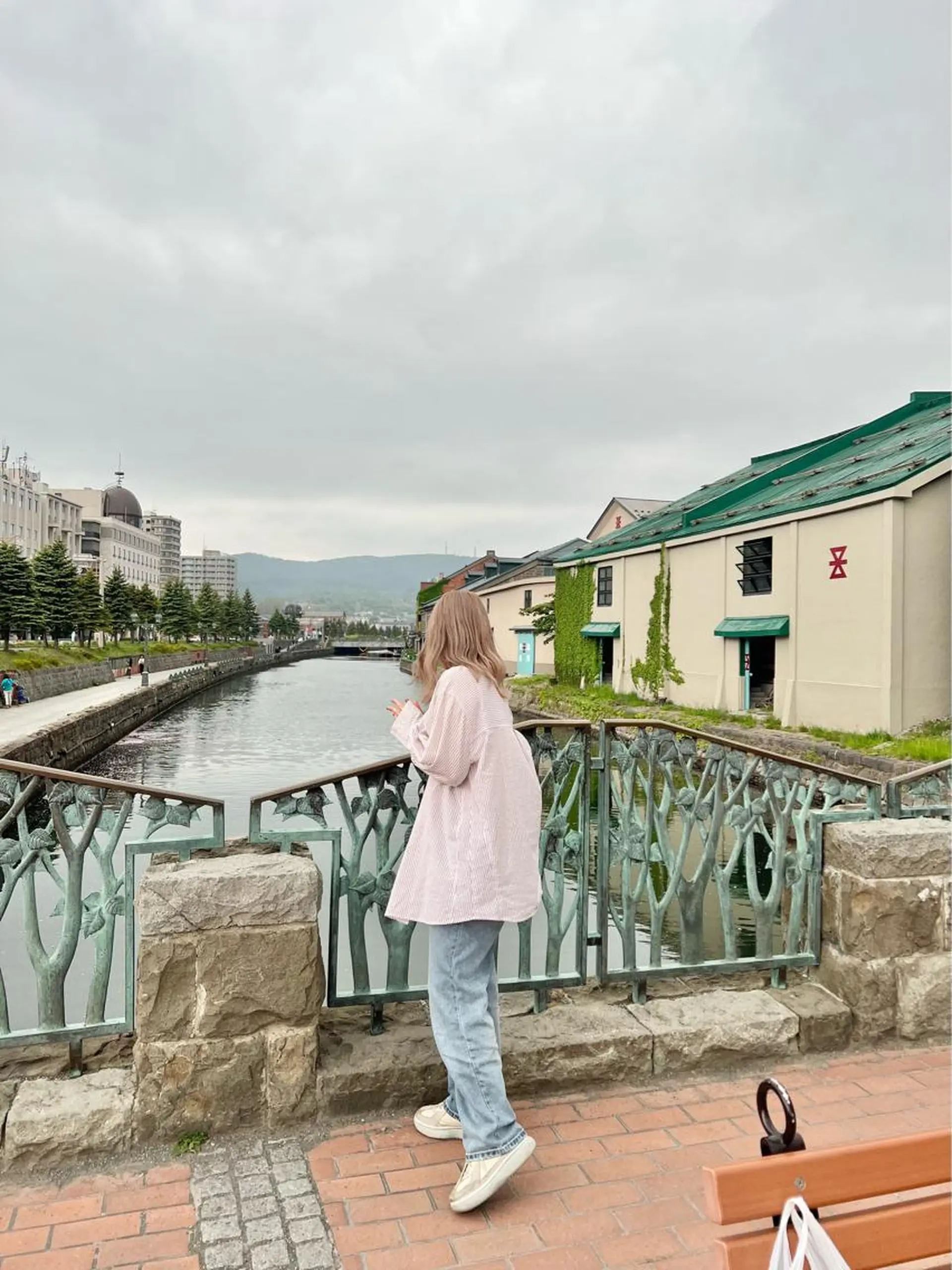 セミロング カラー ヘアアレンジ ヘアカラー トリートメント ハイトーンピンク🍑 ブリーチ🍑RINAのヘアスタイル