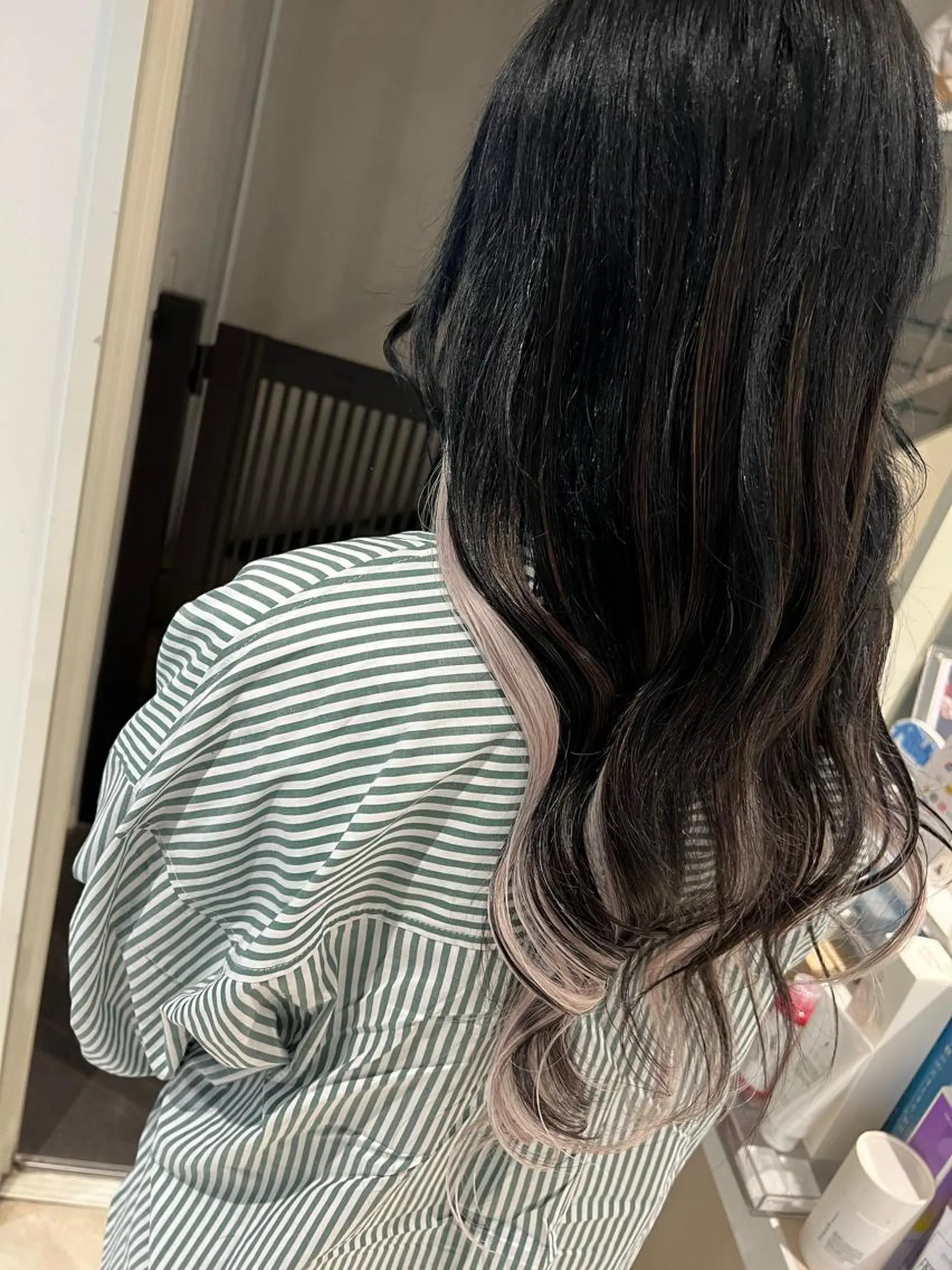 セミロング 🔥ハイトーンカラー ギャルNAOKI🔥のヘアスタイル