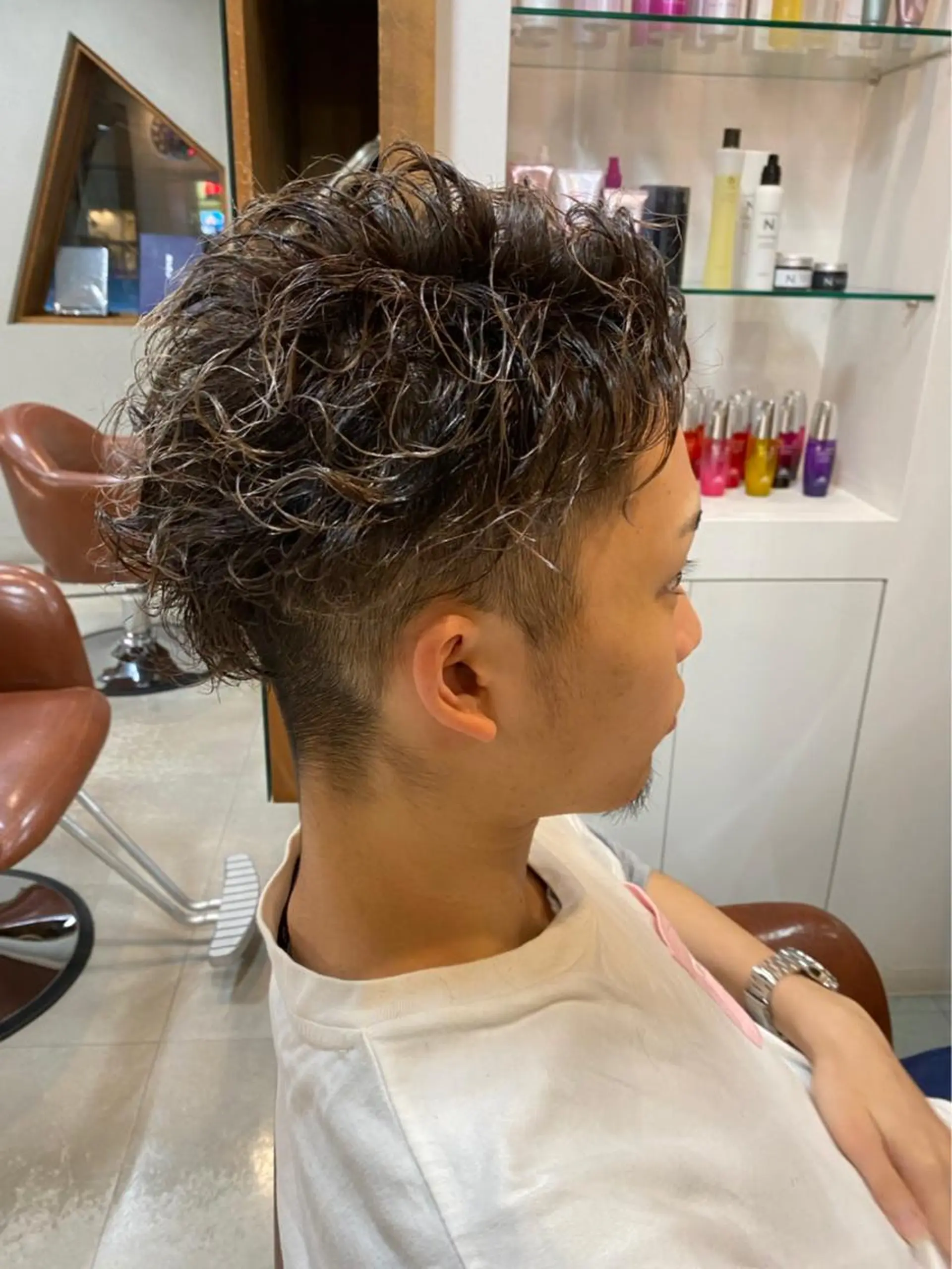 パーマ メンズ ORO塚口店所属・新店舗ORO塚口店 駅から徒歩4分🚶のヘアスタイル