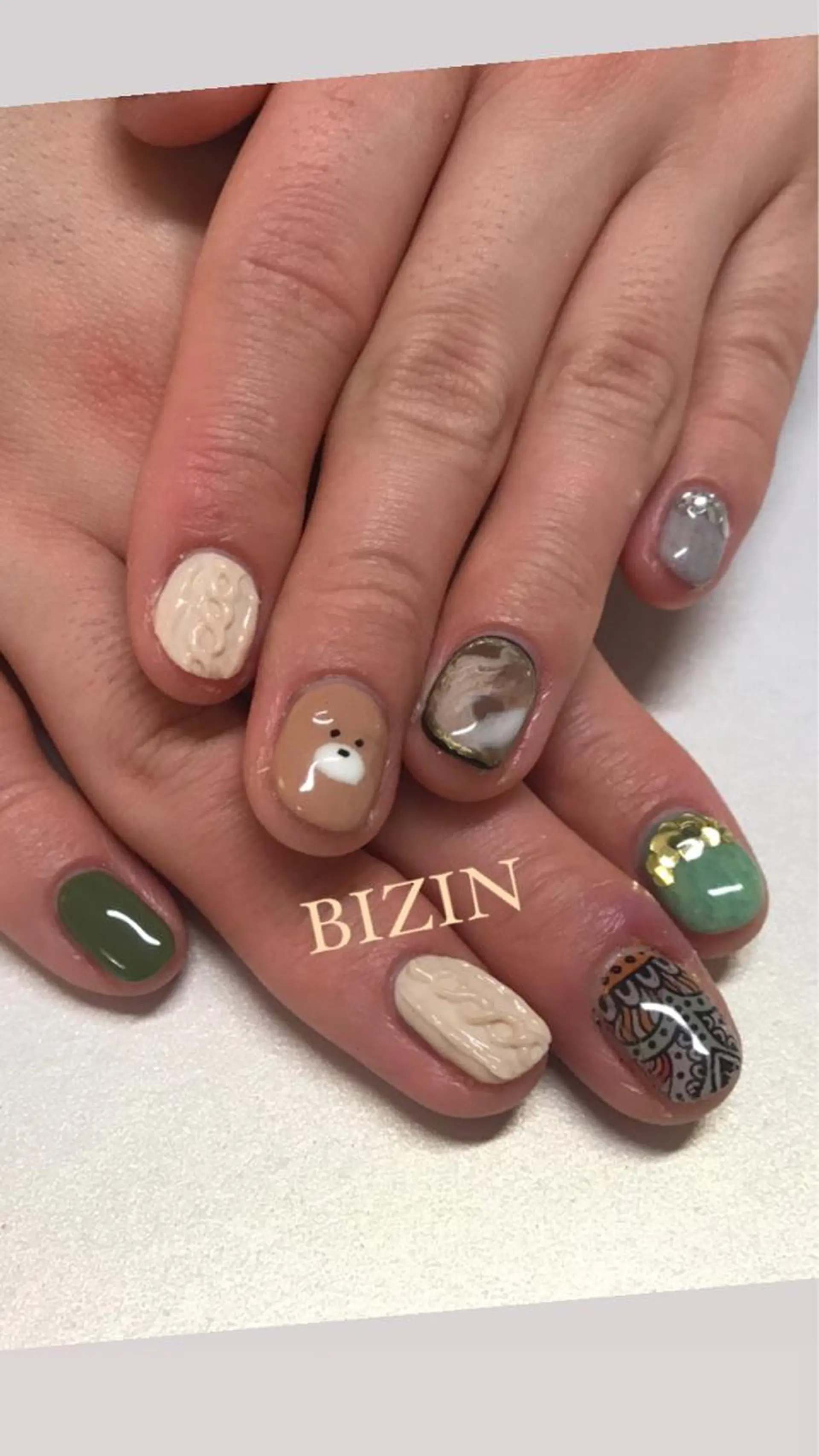 ネイル 美尽  BIZIN所属・久々 もえみのネイルデザイン