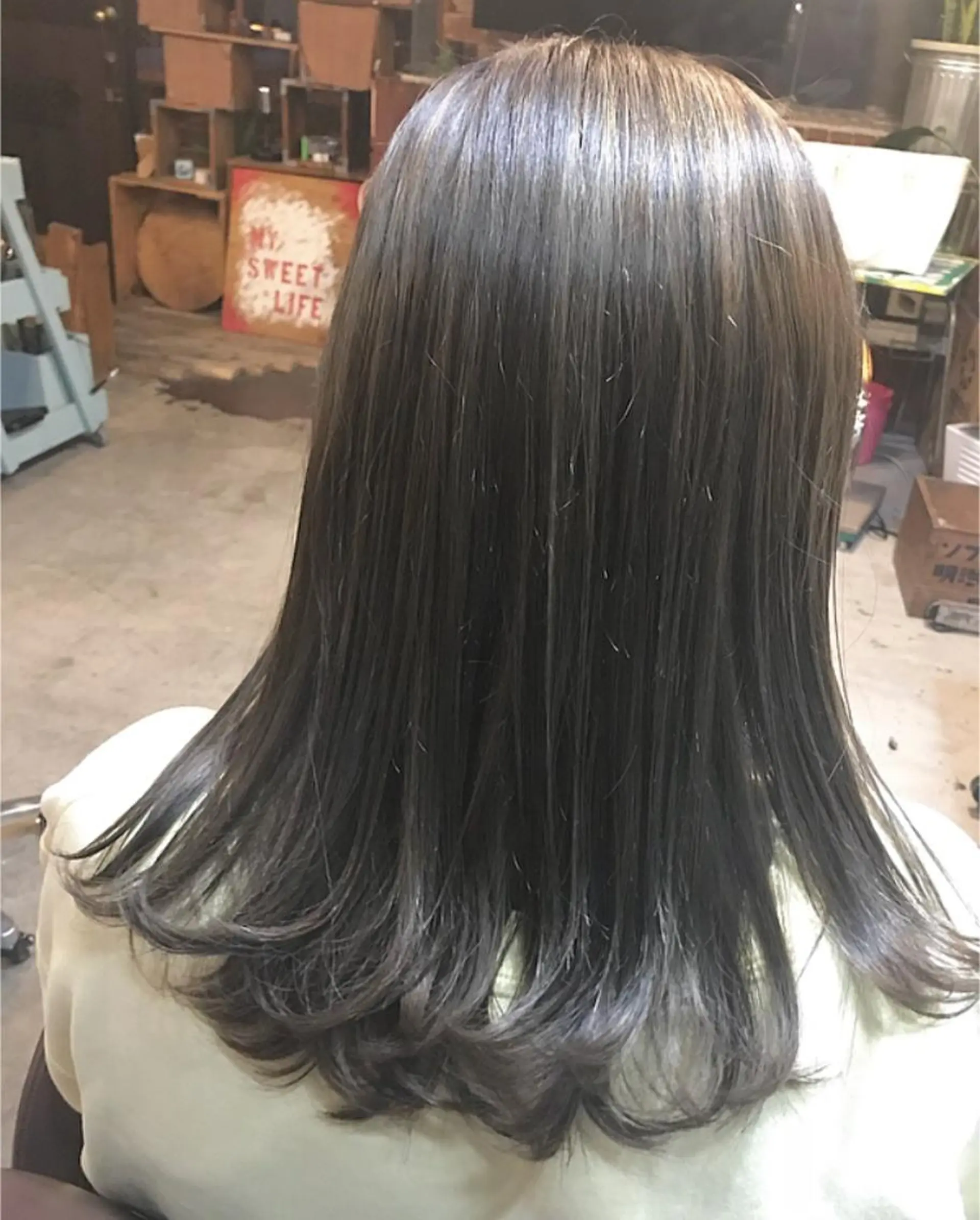 ミディアム ハイライト ヘアカラー 玉木 育実のヘアスタイル