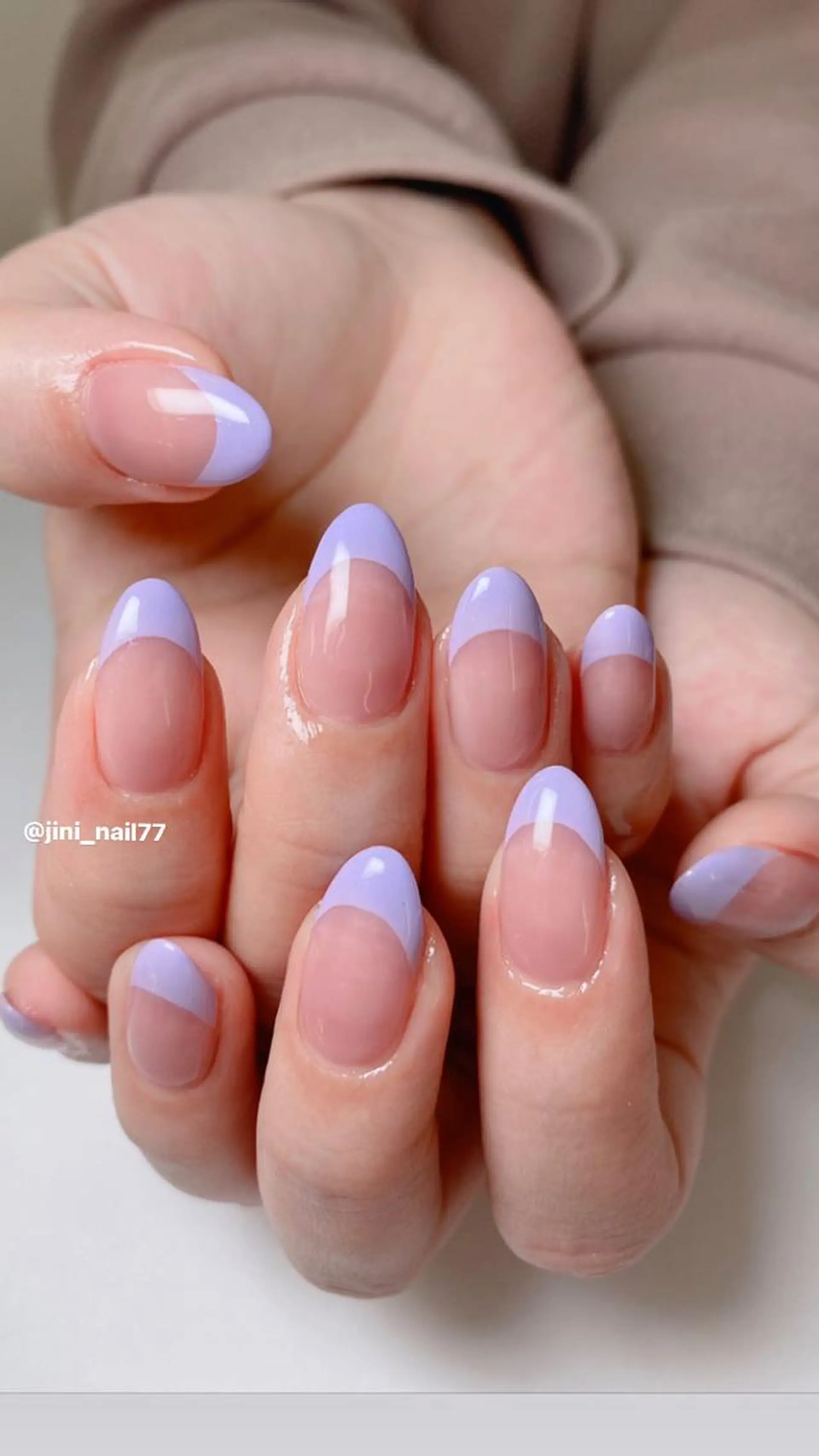 ネイル ハンドネイル JINI NAIL所属・ジニ ネイルのネイルデザイン
