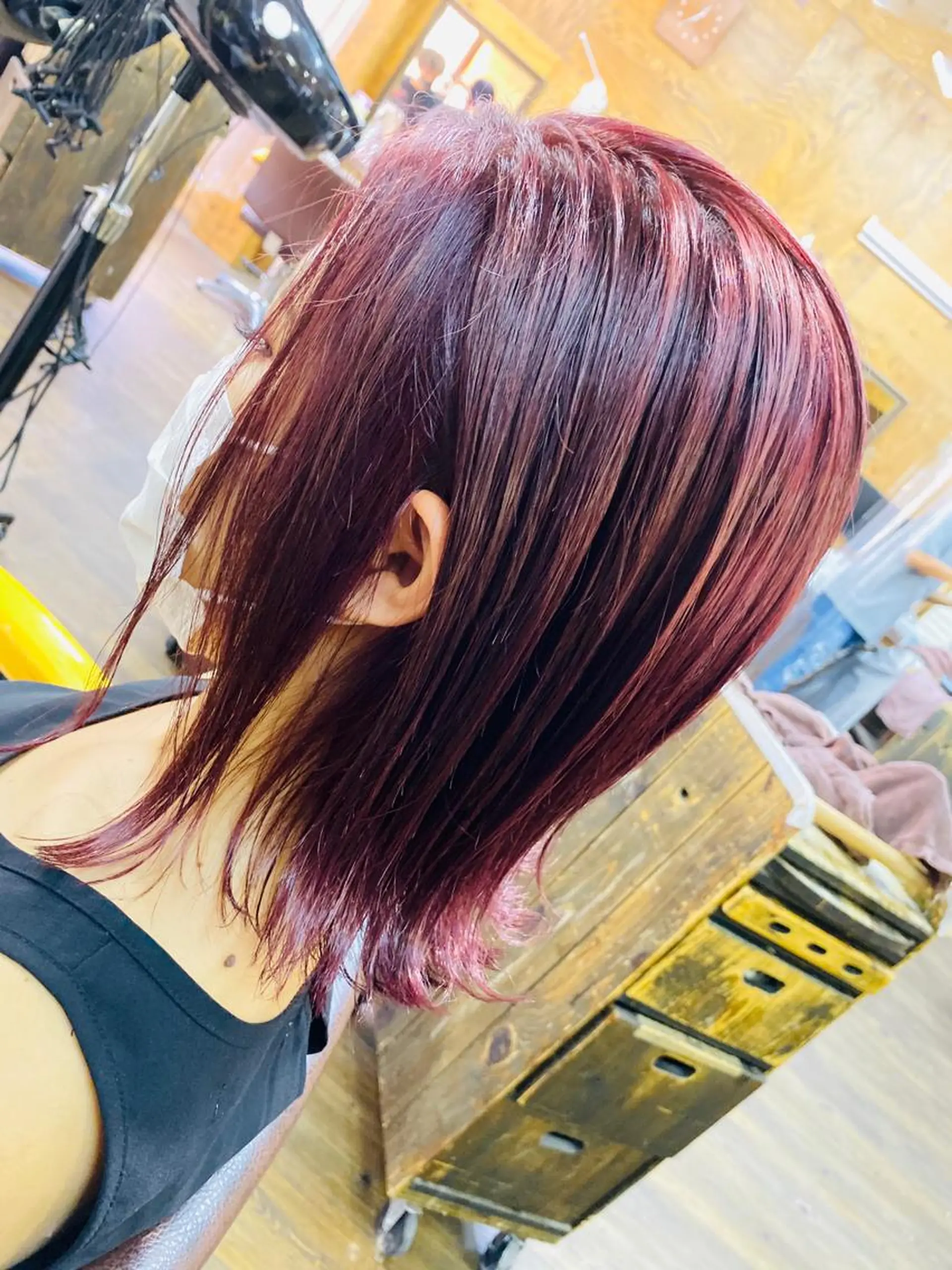 ショート カラー ピンクカラー ヘアカラー IwAsh大和駅前店所属・IwAsh大和駅前店 河野亜里香のヘアスタイル