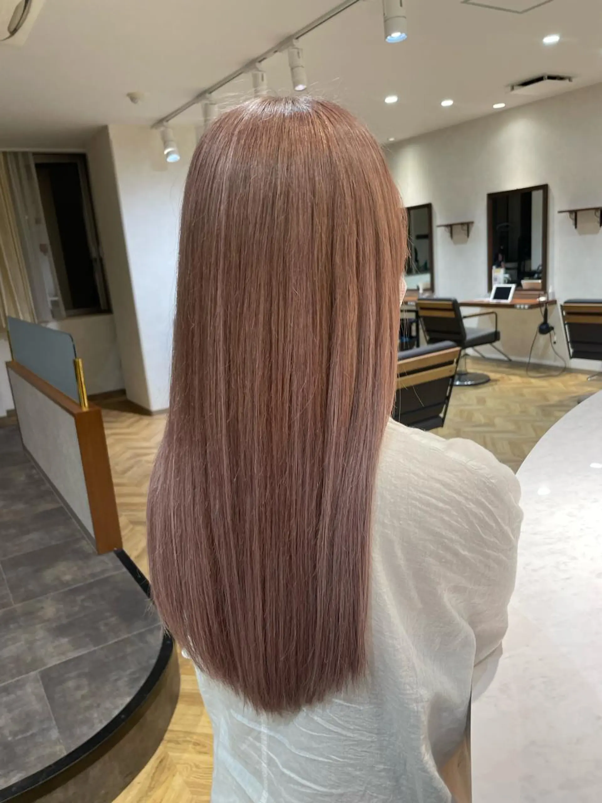 ミディアム カラー シールエクステ ベージュカラー ピンクカラー ピンクベージュ エクステ Lond  mare 🦋ayana🦋のヘアスタイル