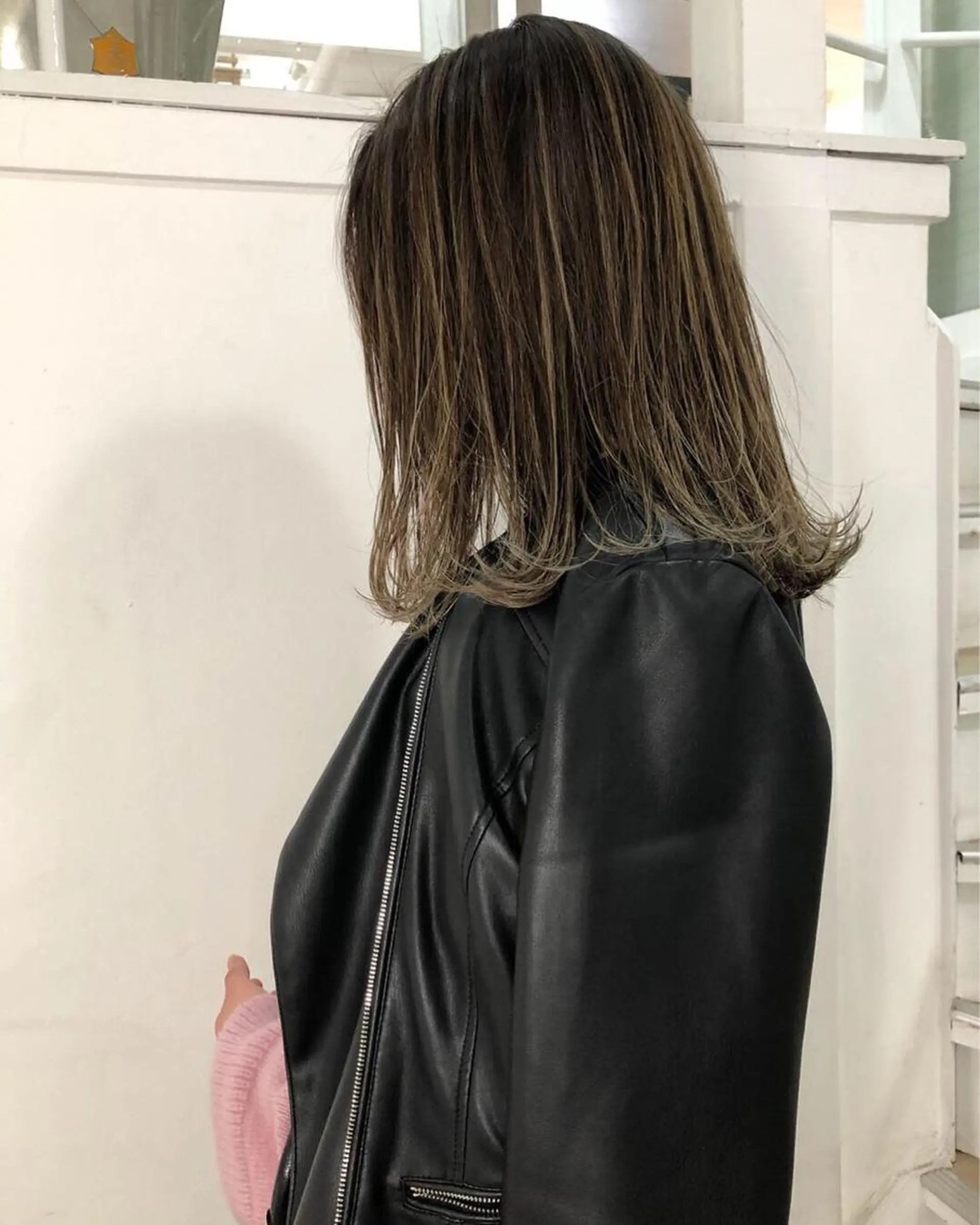 ミディアム カラー 透明感カラー ハイライトカラー ハイライト ヘアカラー トリートメント Tao所属・藤川 大智のヘアスタイル