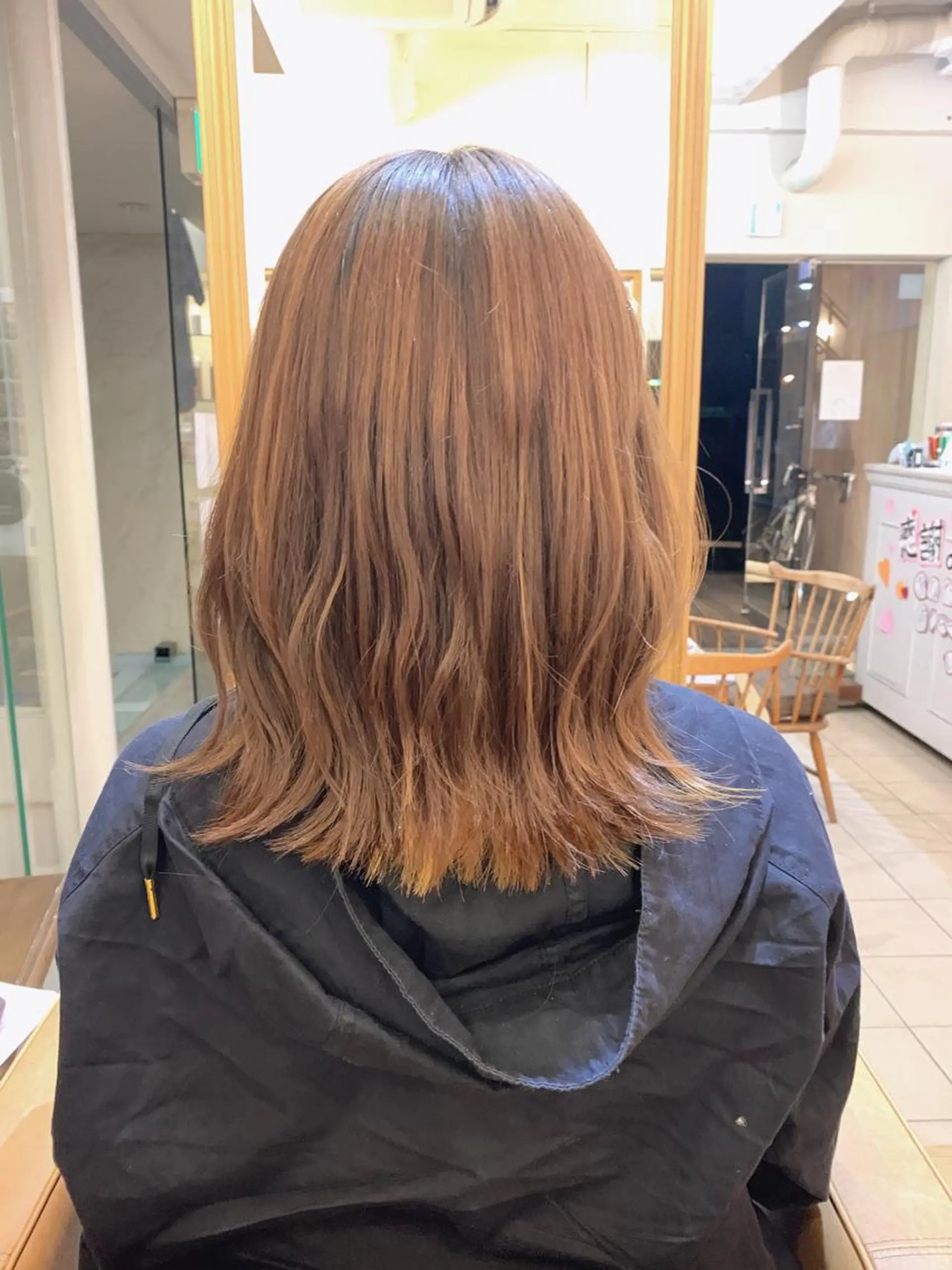 ミディアム AIRFLOW AMBITION所属・後東 れいなのヘアスタイル