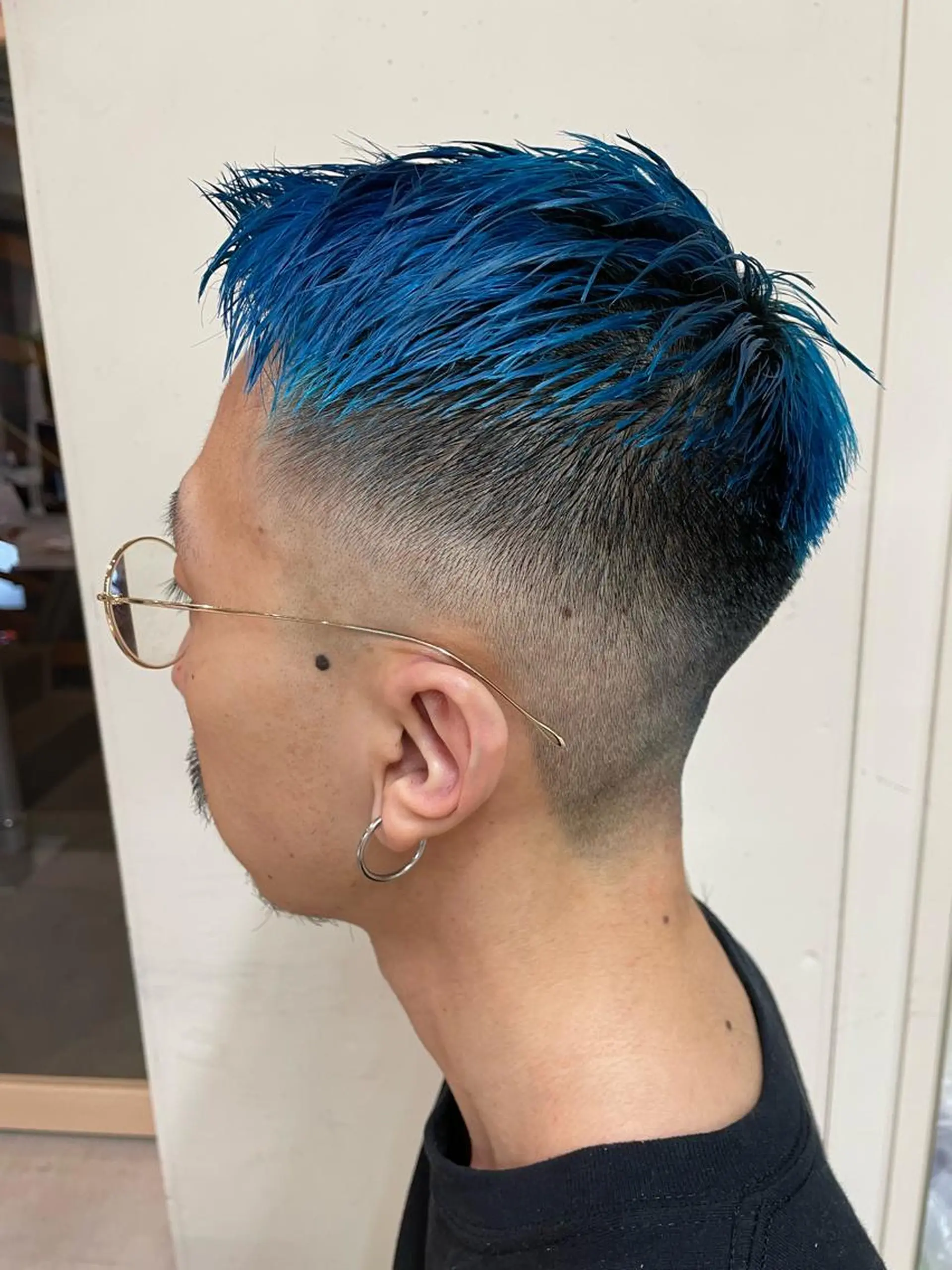 ショート カラー ブルーカラー mee.浦和店所属・浦和指名率No.1 ショート特化美容師のヘアスタイル