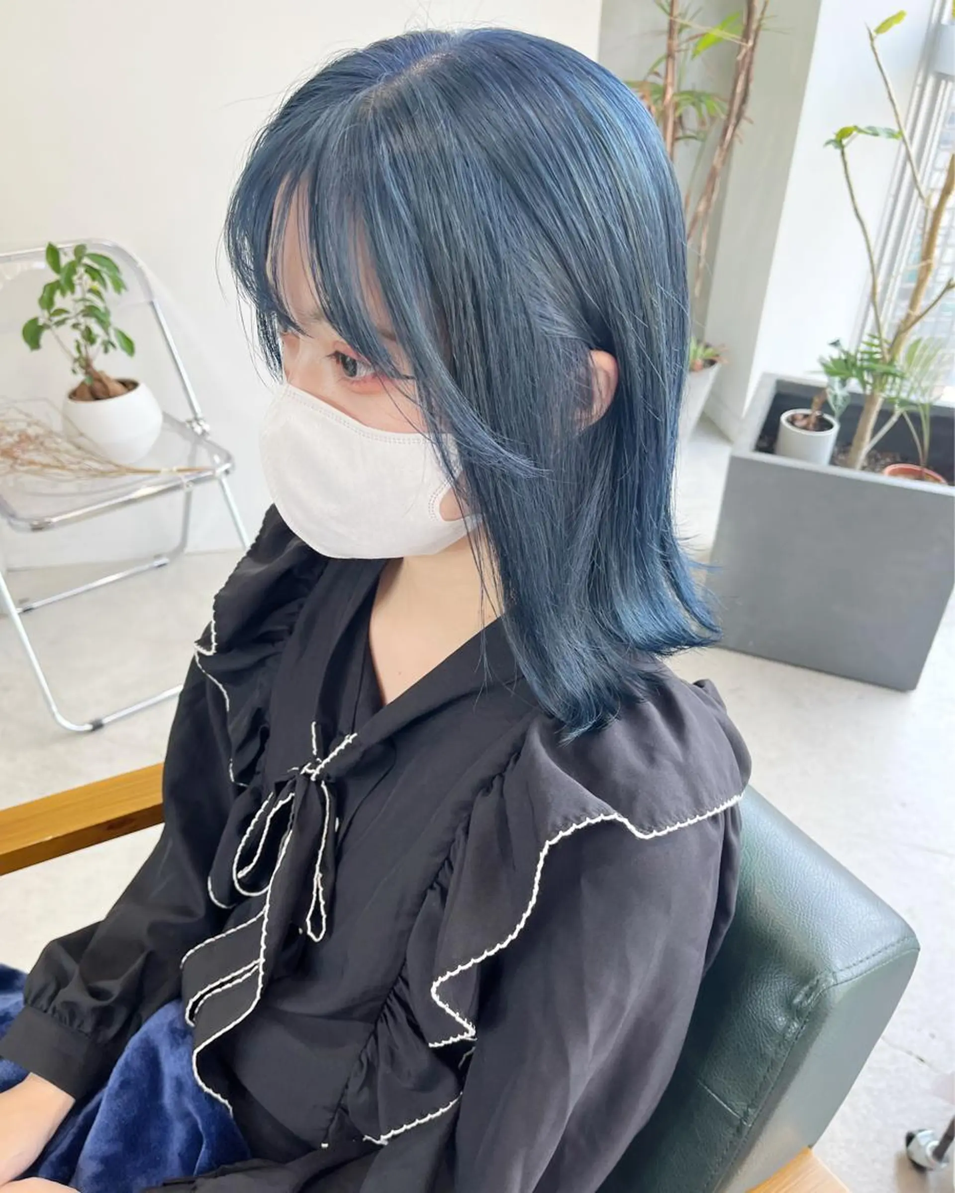 ミディアム カラー 鈴木 美紅のヘアスタイル