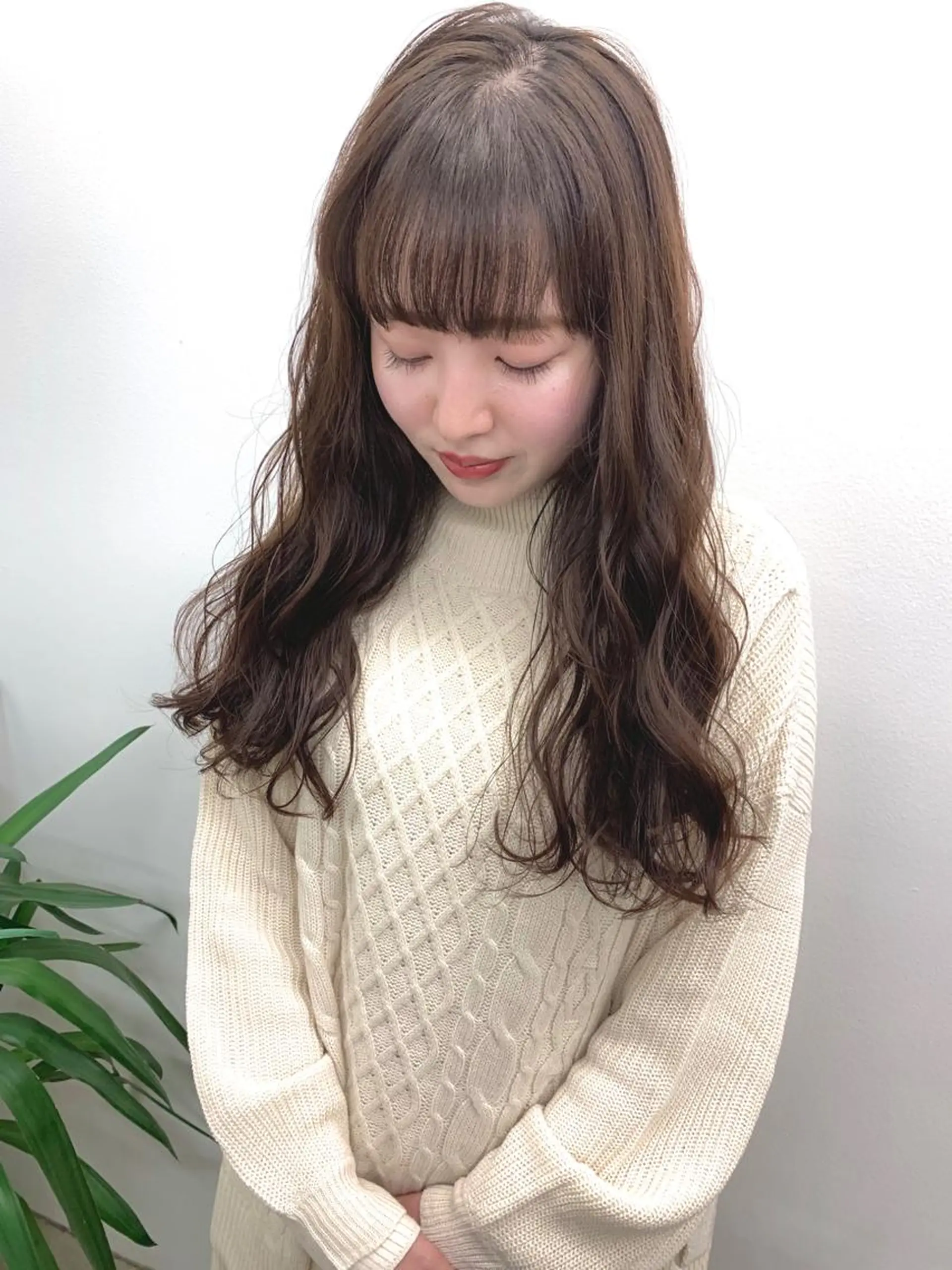 ロング カット ヘアカラー トリートメント LEBEN所属・leben serikaのヘアスタイル