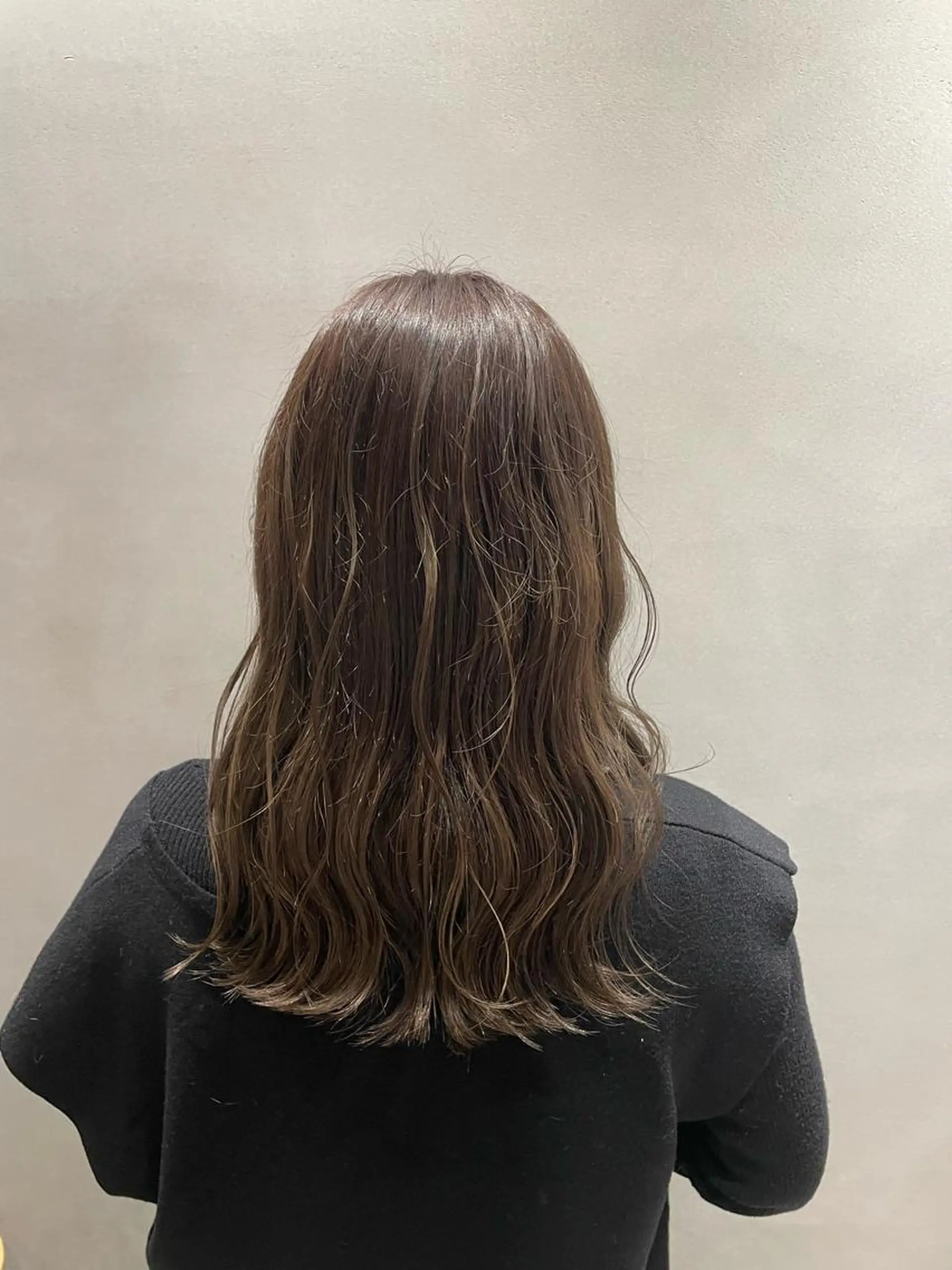 ロング カラー 森 遥菜のヘアスタイル