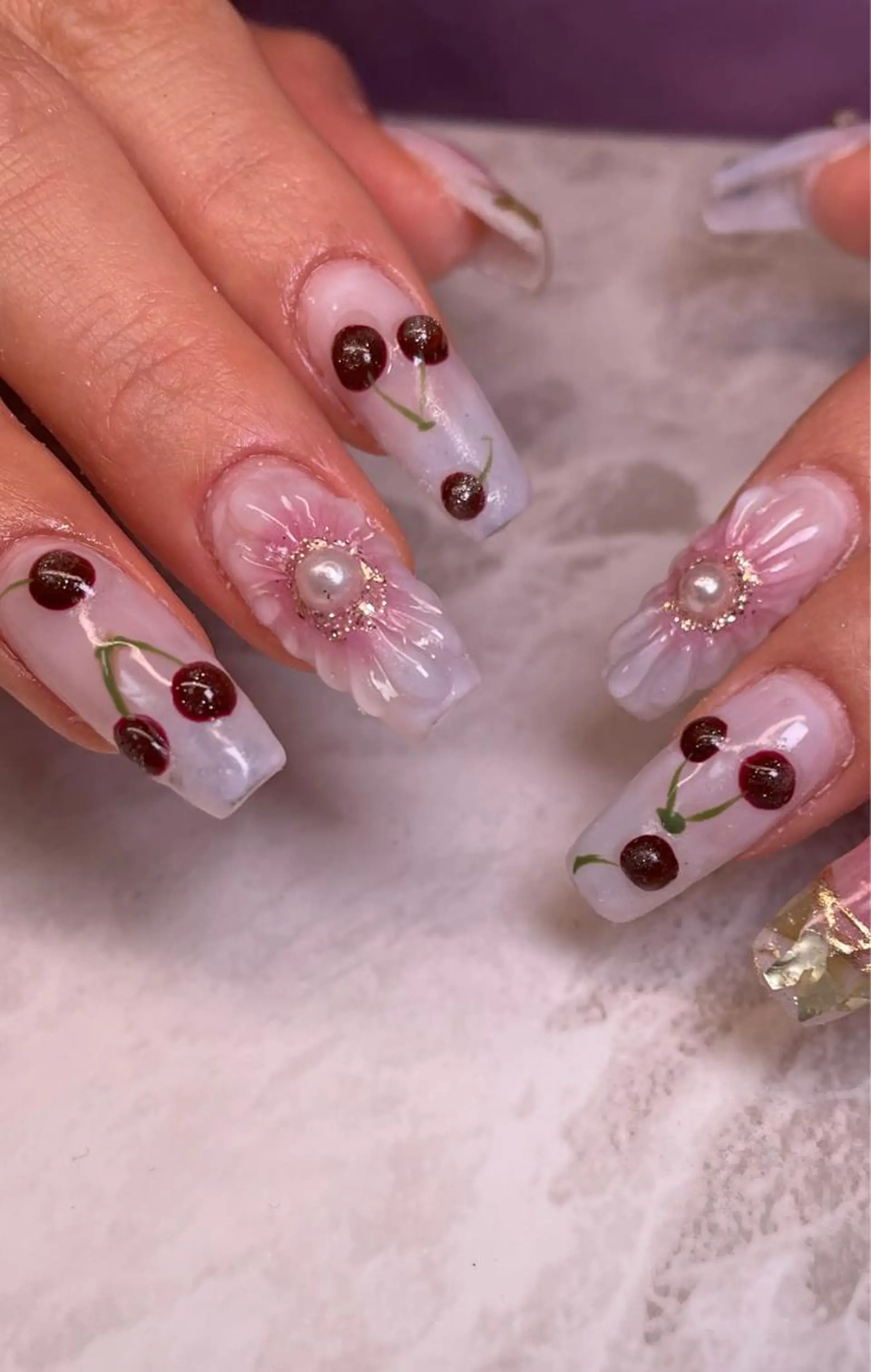 ネイル アートネイル チークネイル ぷっくりネイル ハンドネイル YOUTH nails waxing所属・YOUTH natsumiのネイルデザイン